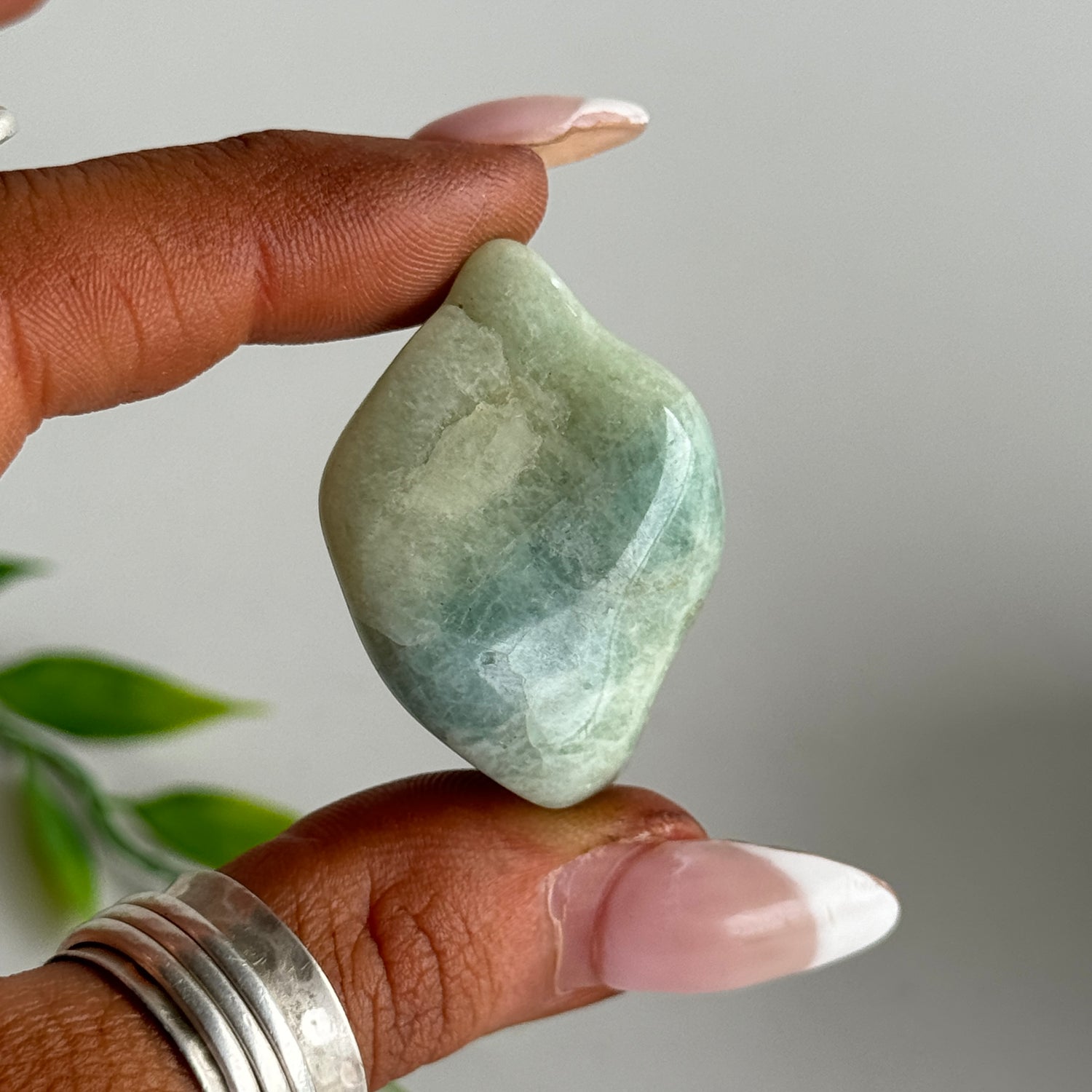 Aquamarine Large Tumbled