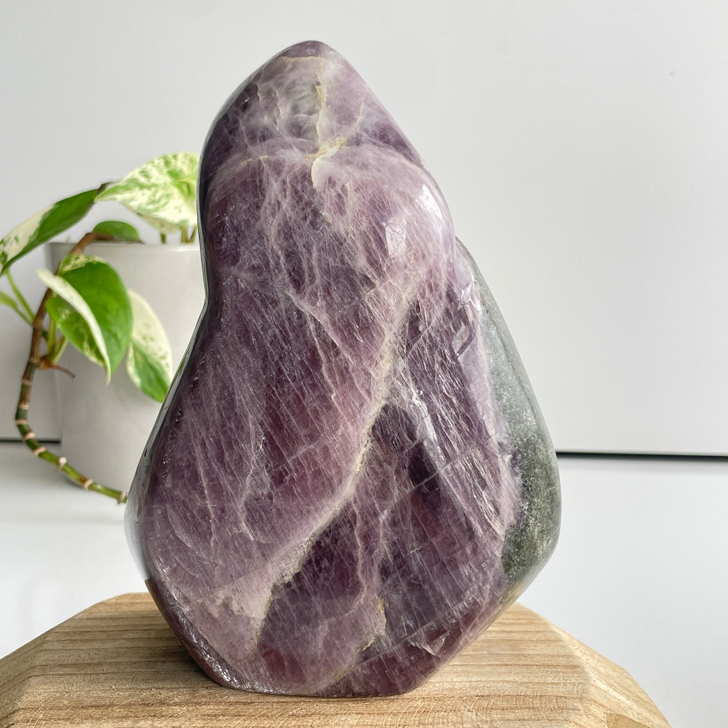 Anhydrite Freeform 17.3cm