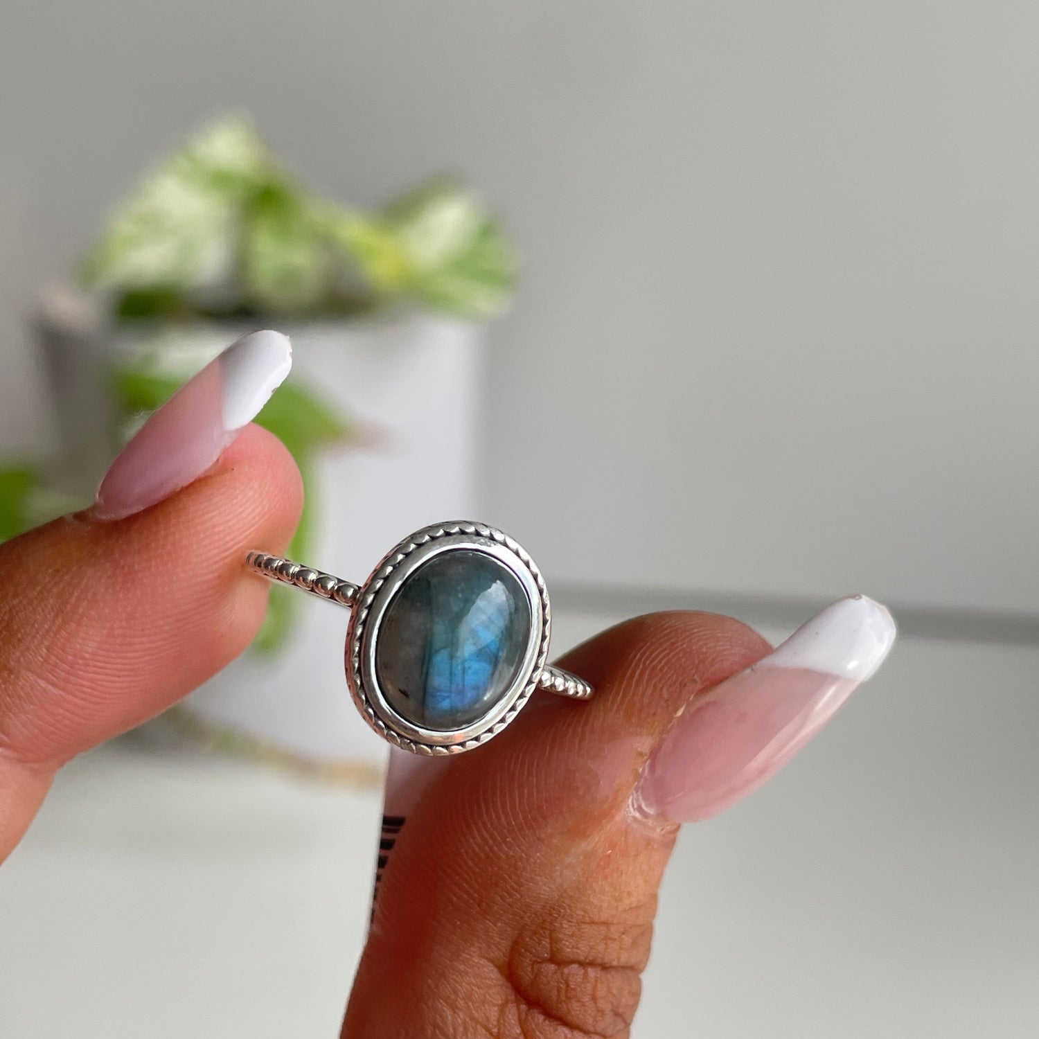 Labradorite Oval Ring Sz10