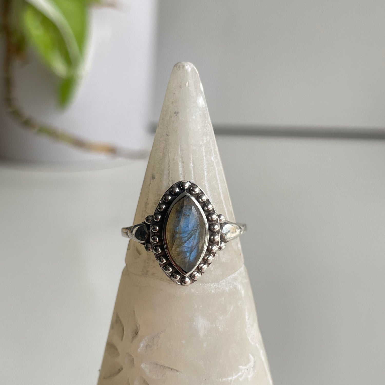 Labradorite Marquise Ring Sz9