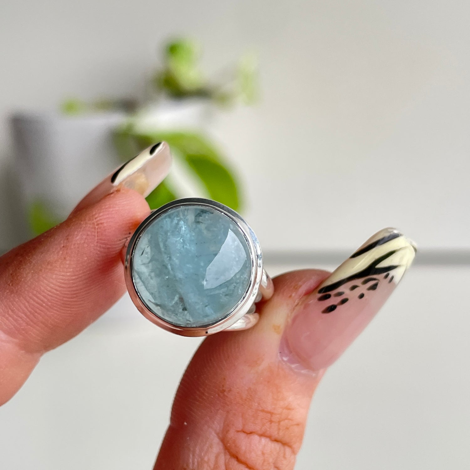 Aquamarine Round Ring Sz6