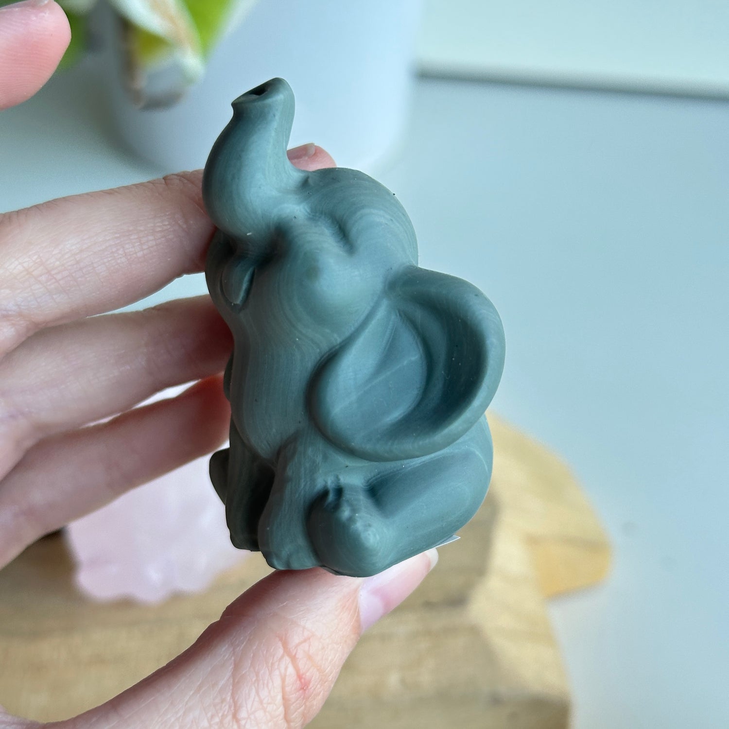 Crystal Sitting Elephant