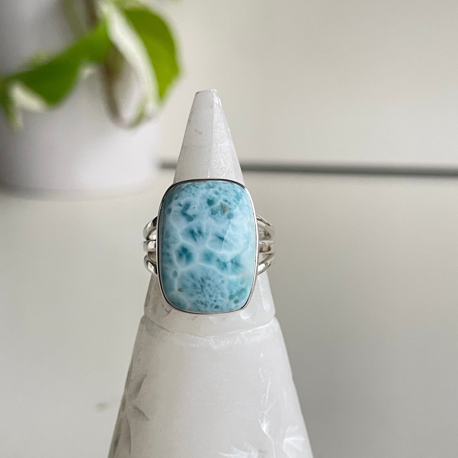 Larimar Rectangle Ring Sz9