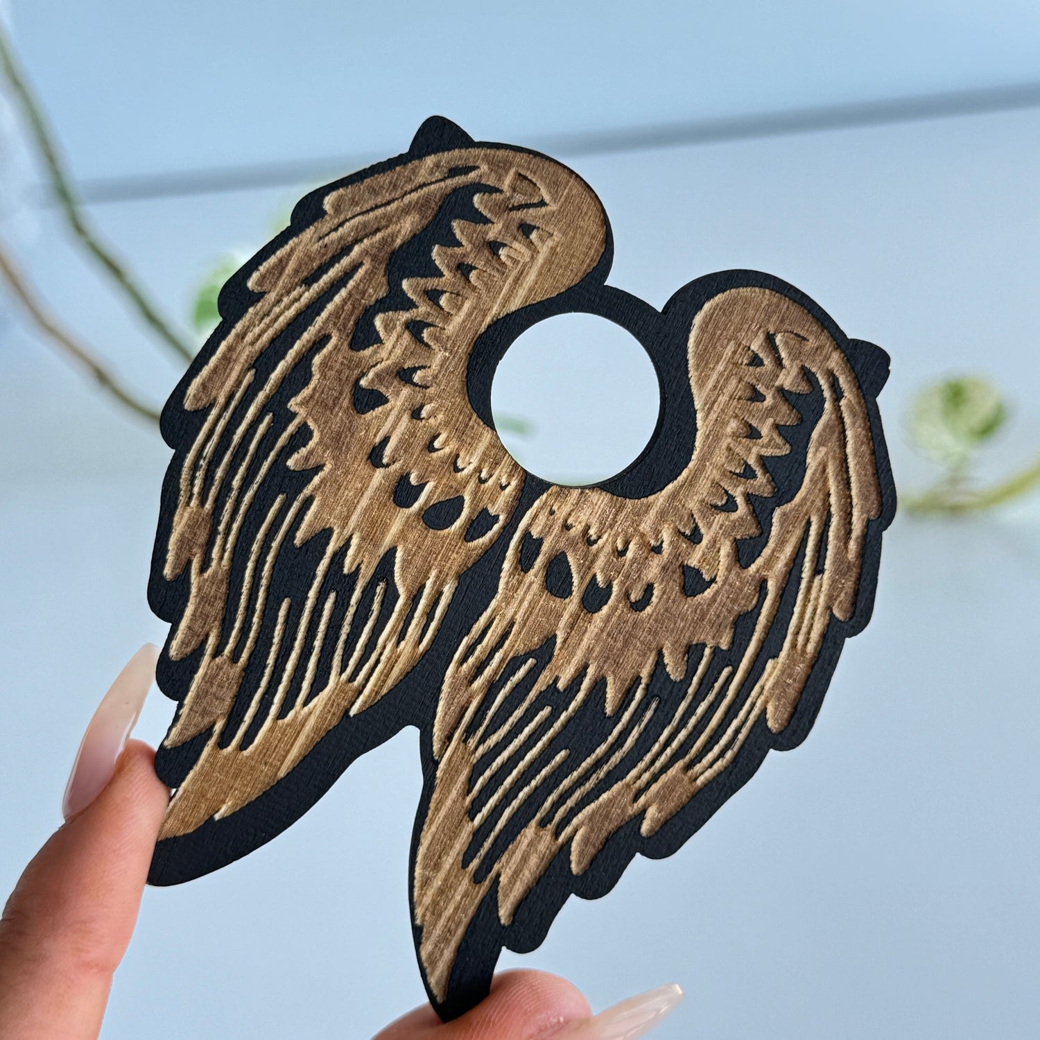 Angel Wings Sphere Holder
