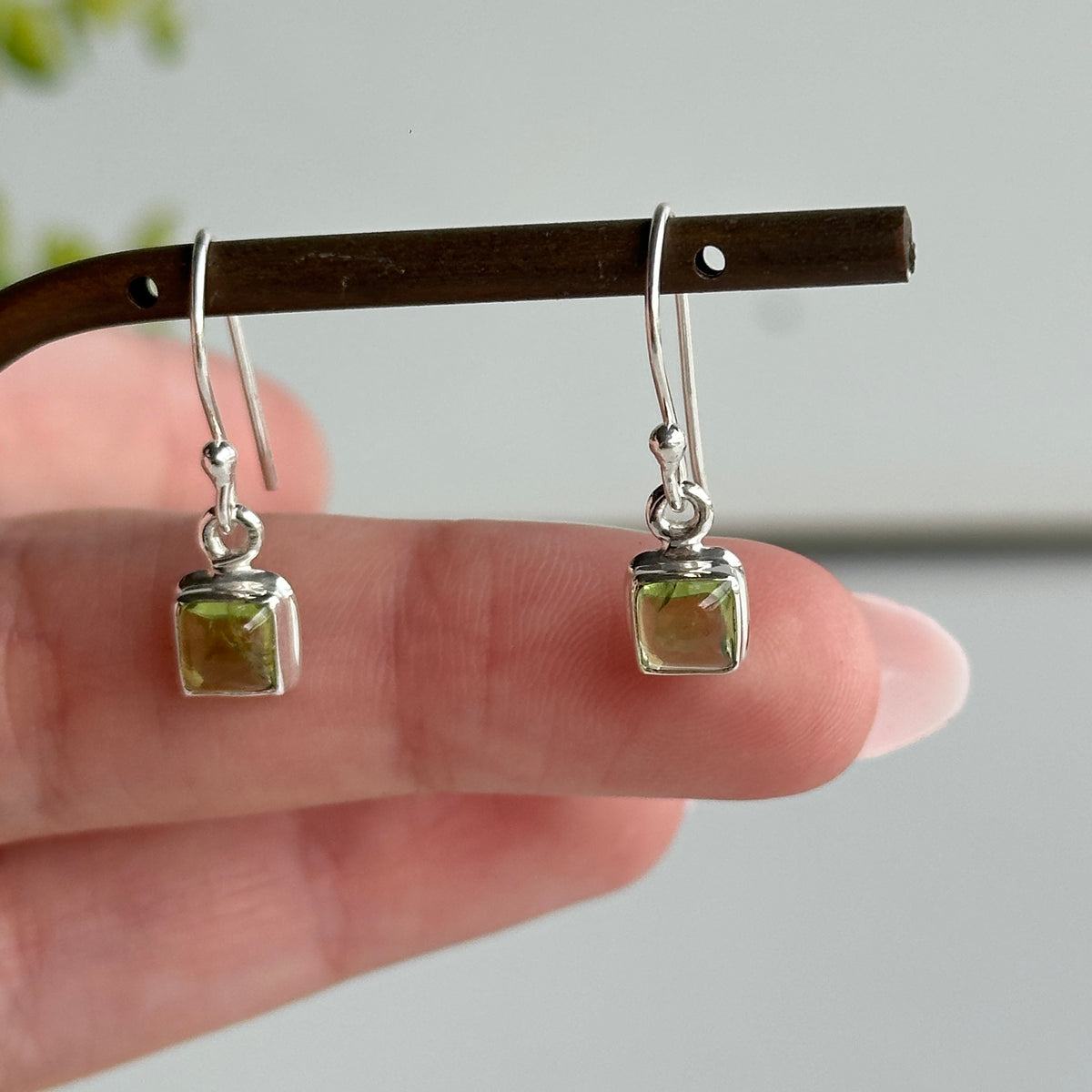 Peridot Square Earrings