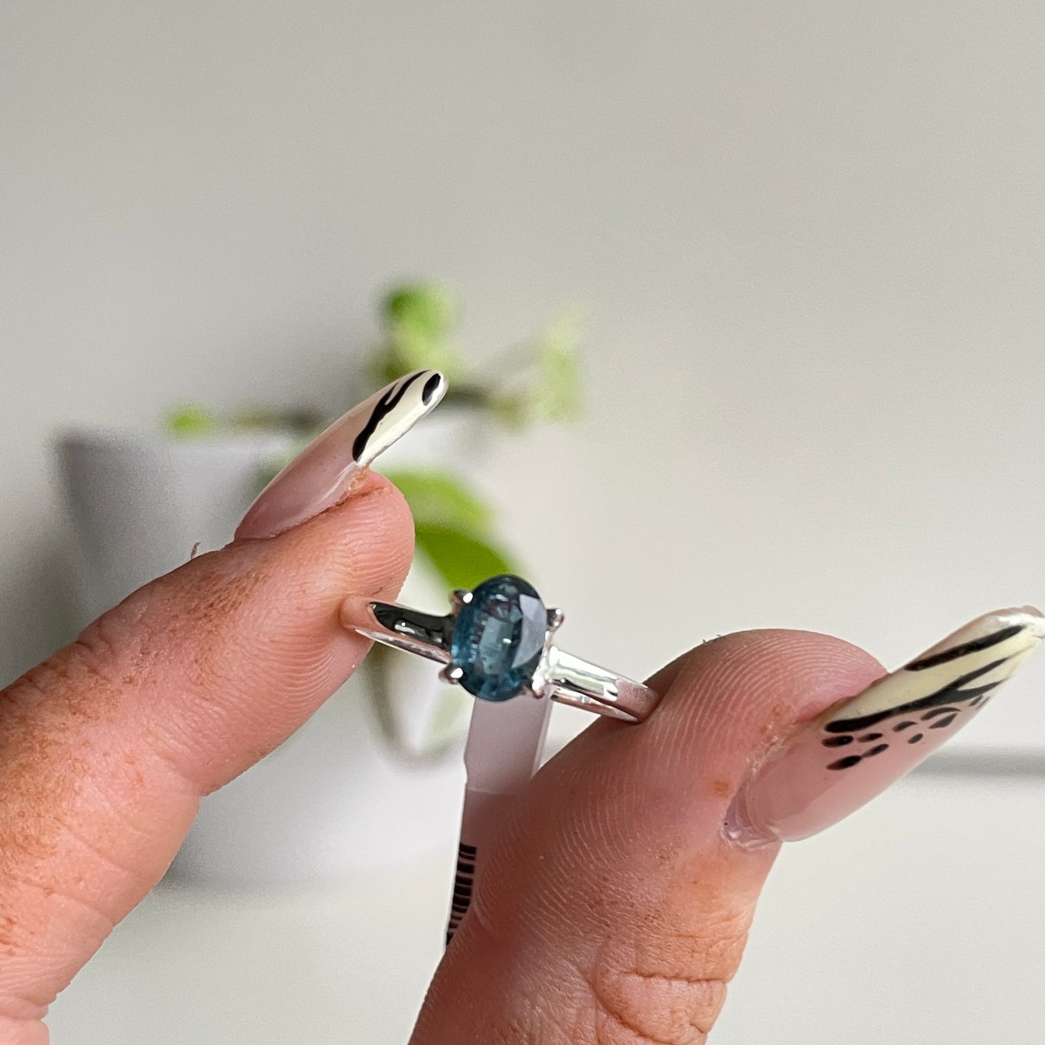 Teal Blue Kyanite Oval Ring Sz7.5
