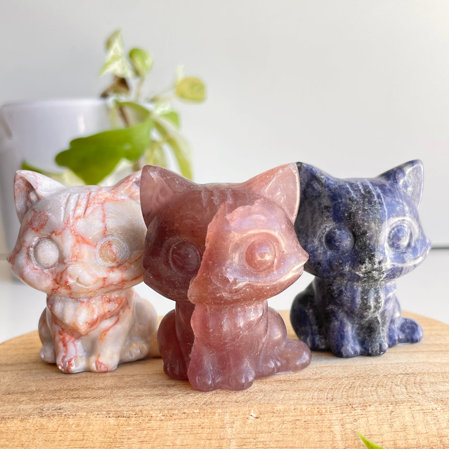 Crystal Large Sitting Cat
