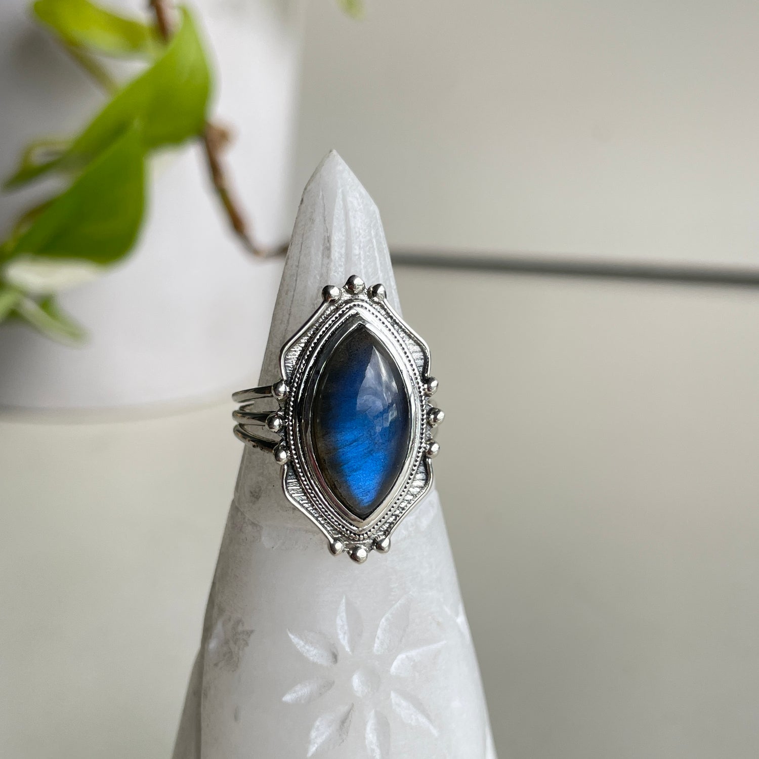 Labradorite Marquise Ring Sz8