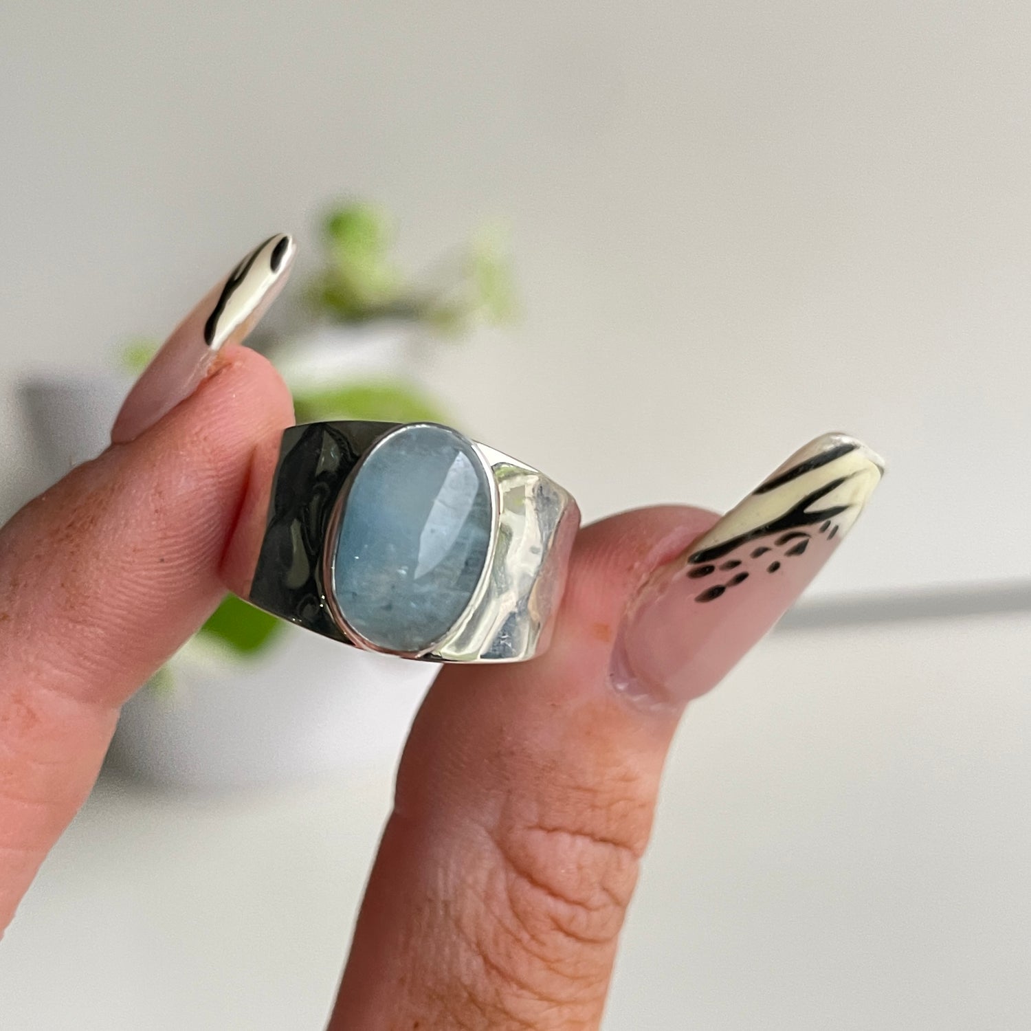 Aquamarine Oval Ring Sz7.5