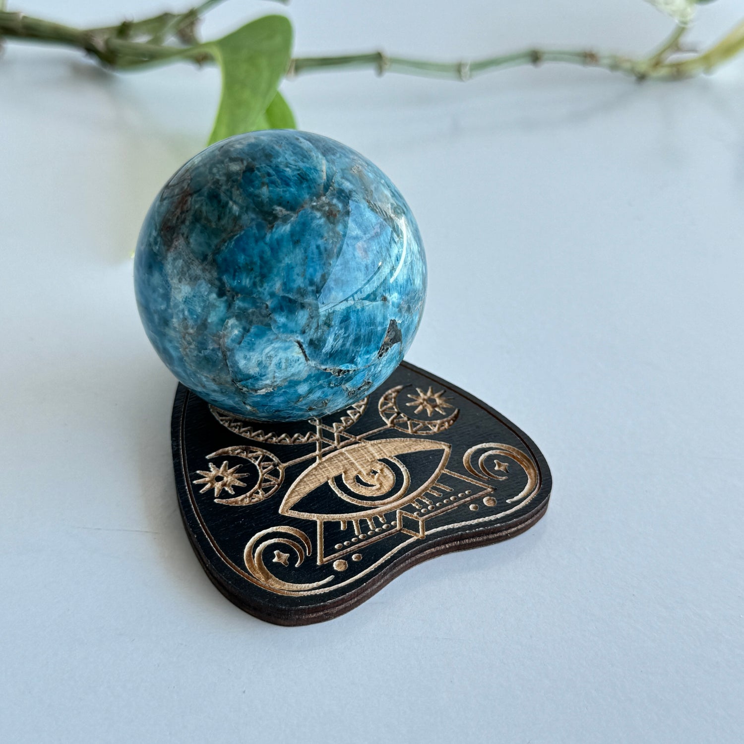 Eye Planchette Sphere Holder