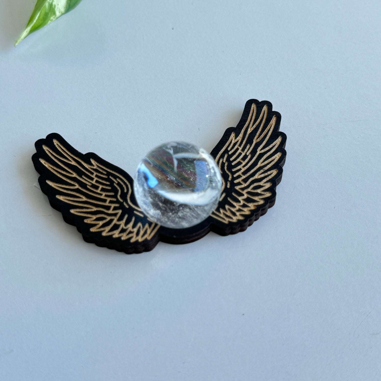 Small Wings Sphere Holder