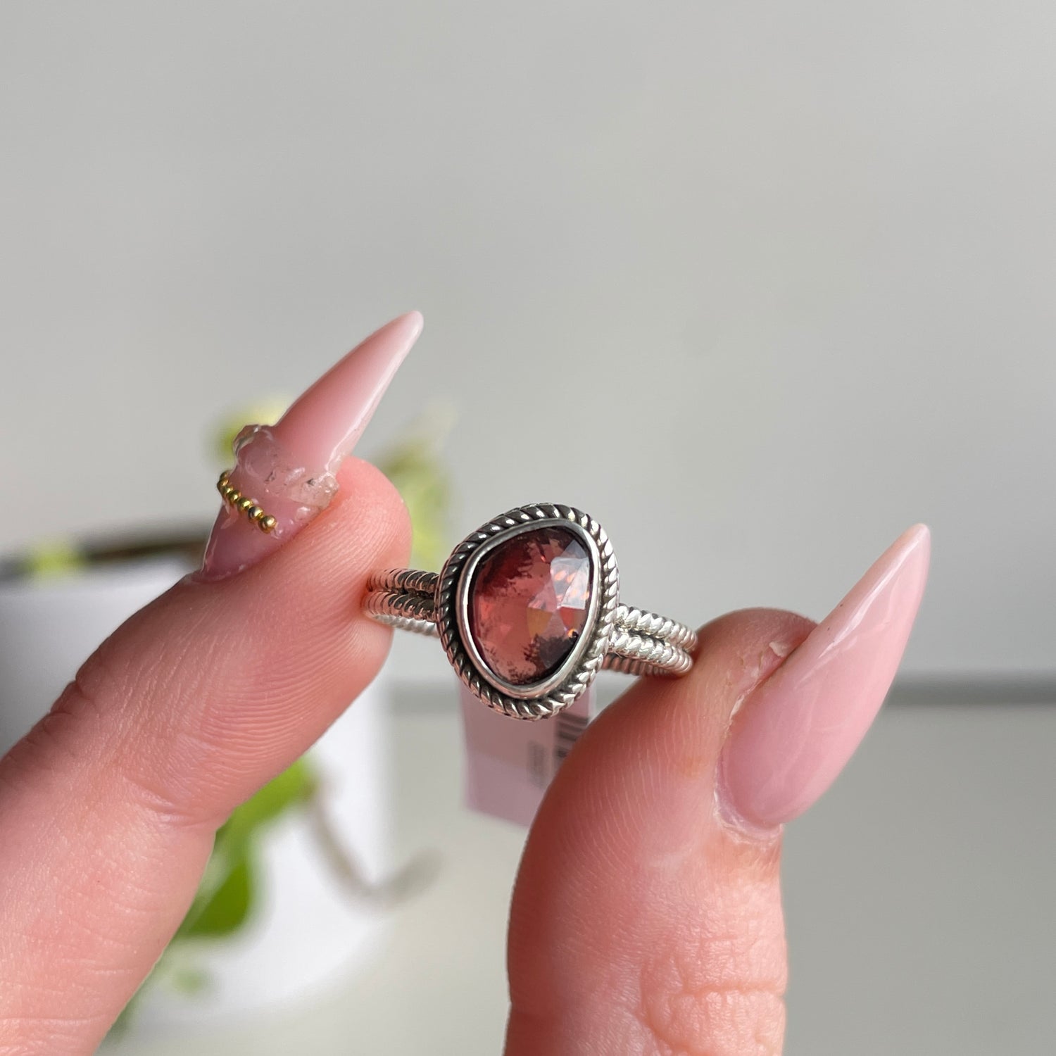 Rhodolite Garnet Ring Sz7.5
