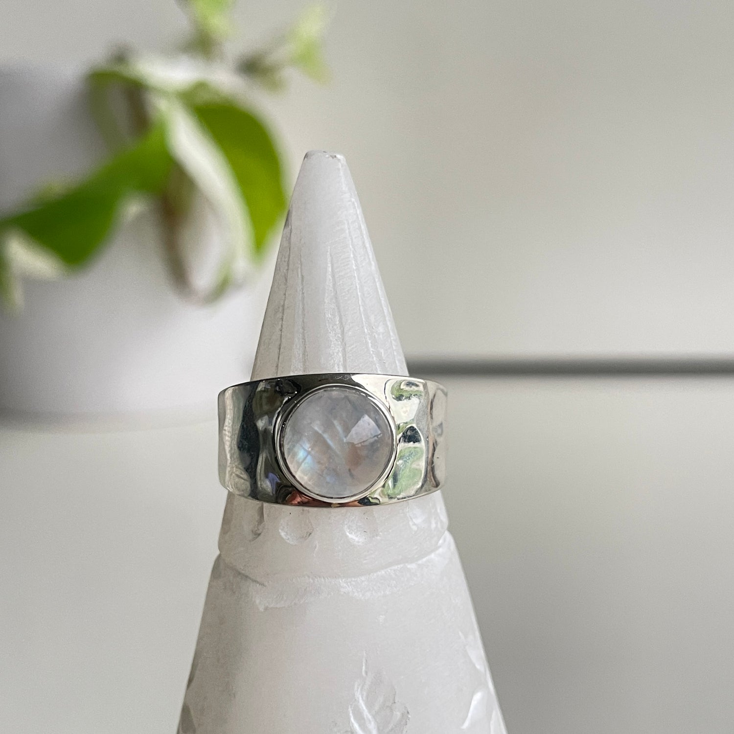 Rainbow Moonstone Round Ring Sz8.5