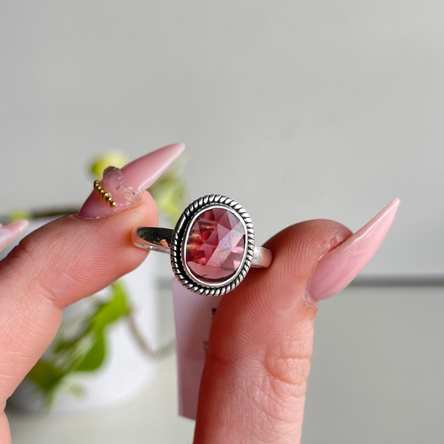 Rhodolite Garnet Oval Ring Sz10.5