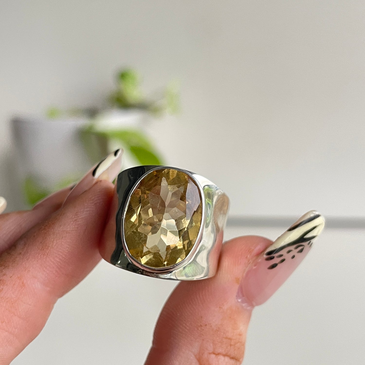 Citrine Oval Ring Sz9