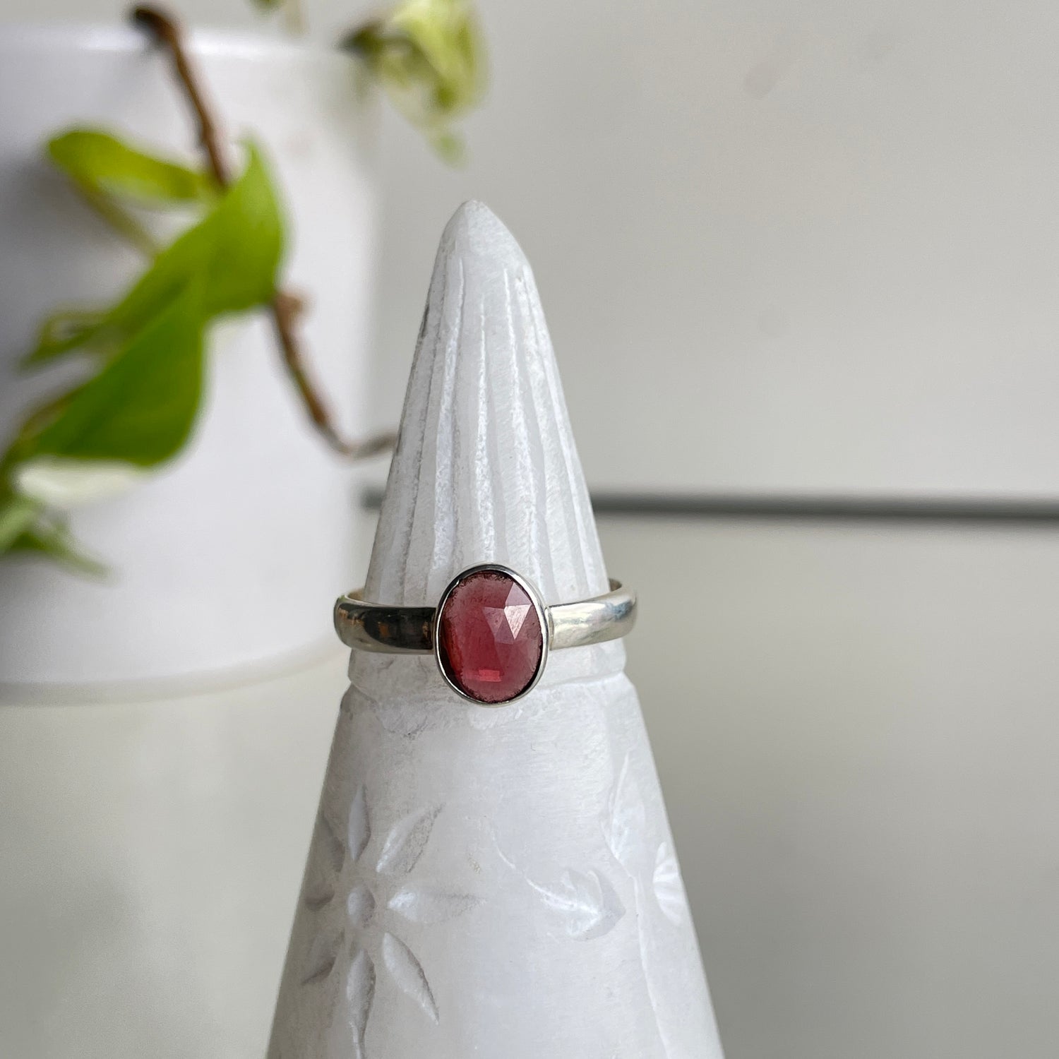 Rhodolite Garnet Oval Ring Sz10