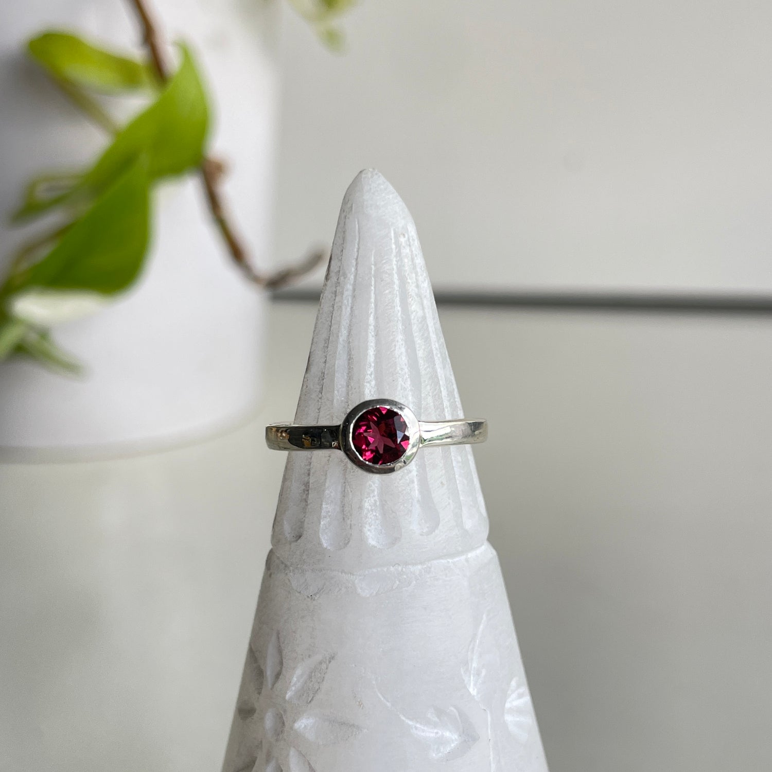 Rhodolite Garnet Round Ring Sz7