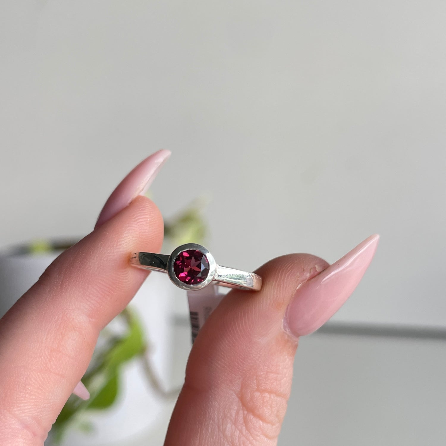 Rhodolite Garnet Round Ring Sz7