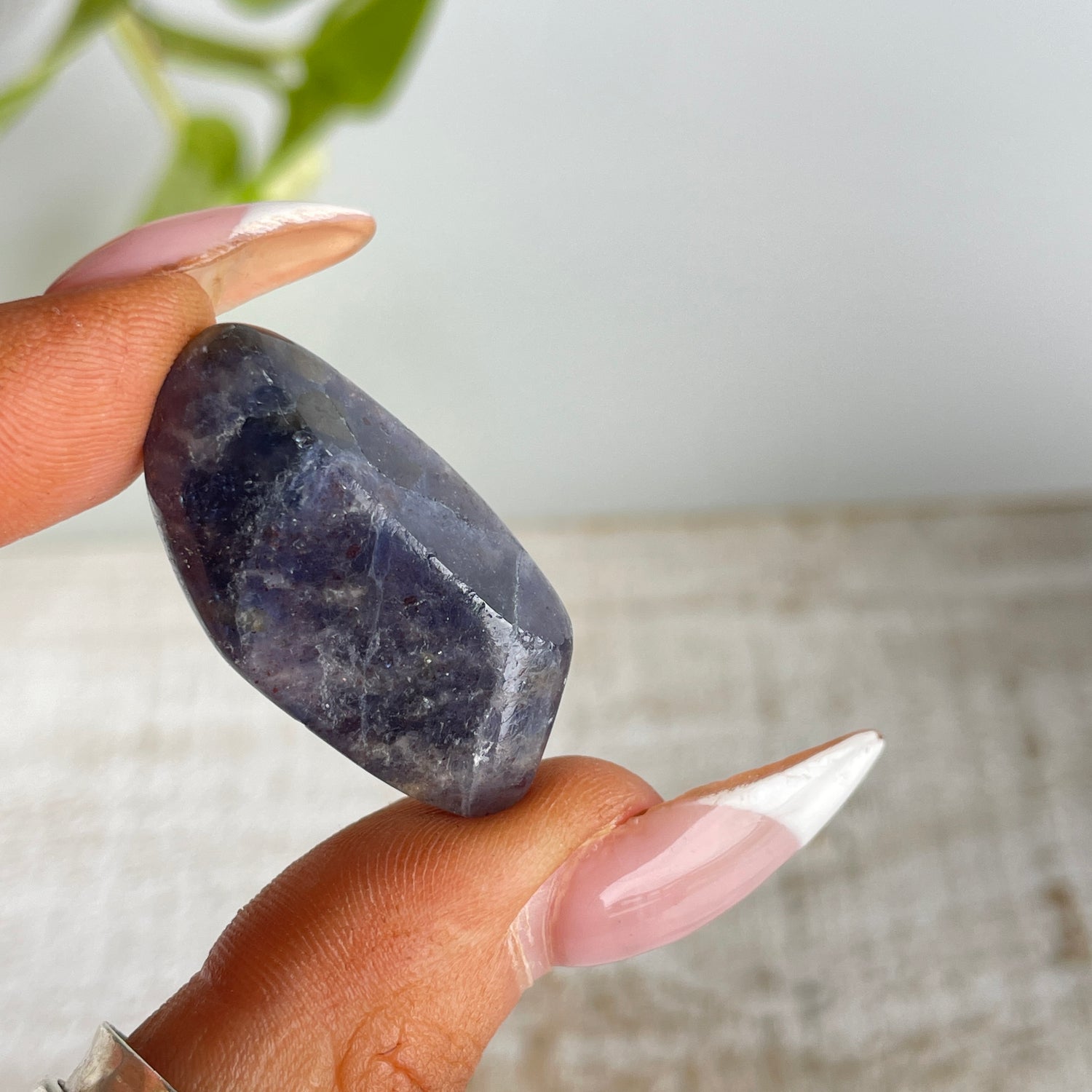 Iolite Specimen 001