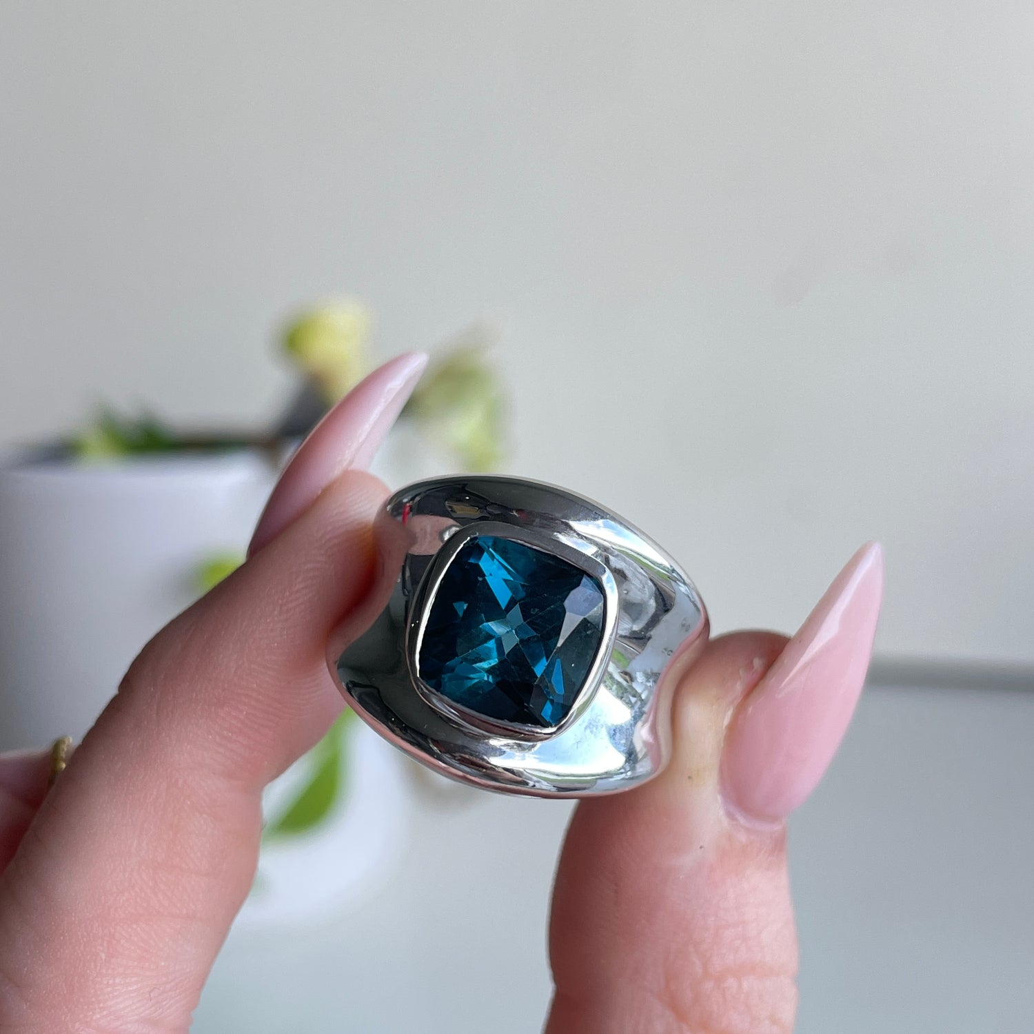 London Blue Topaz Ring Sz9