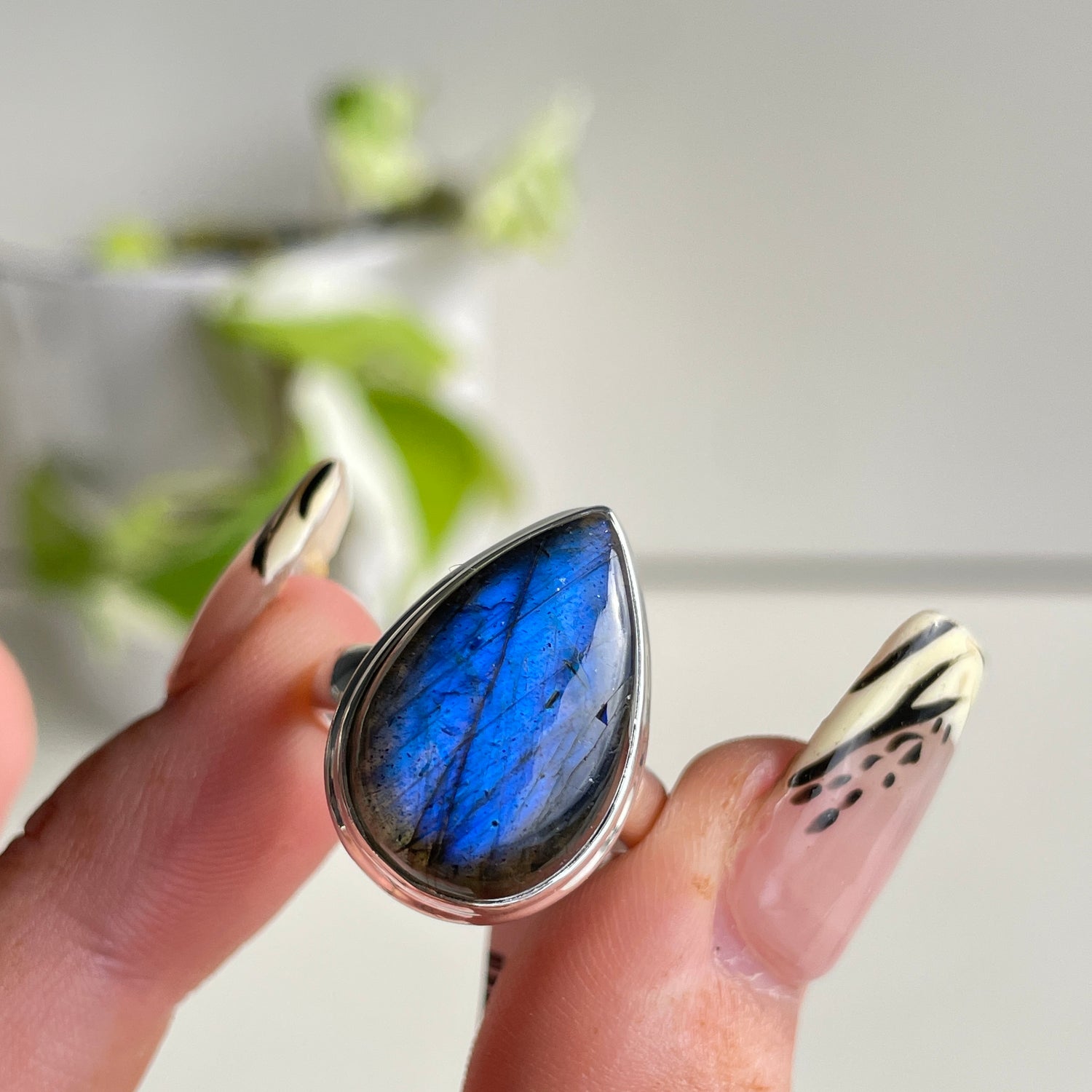 Labradorite Teardrop Ring Sz7