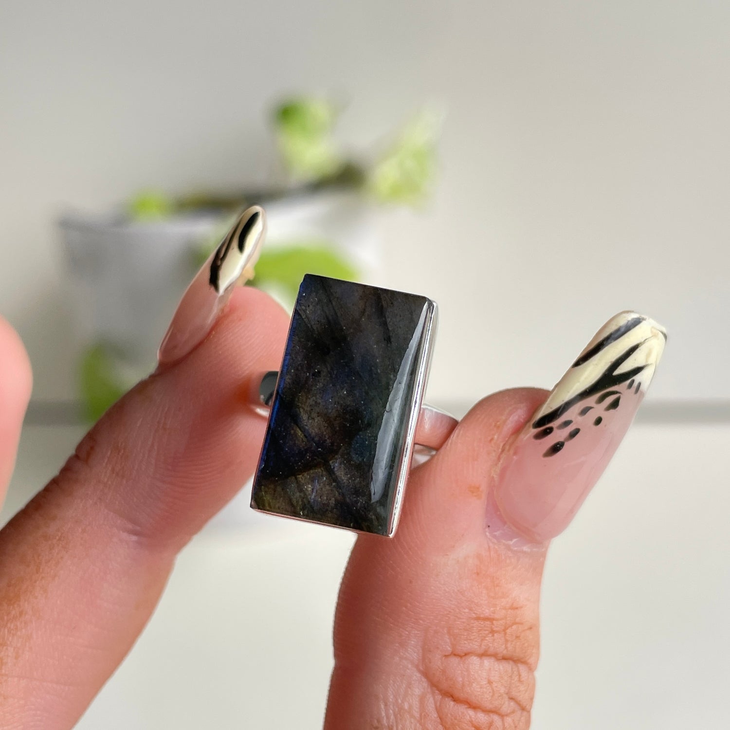 Labradorite Reactangle Ring Sz6
