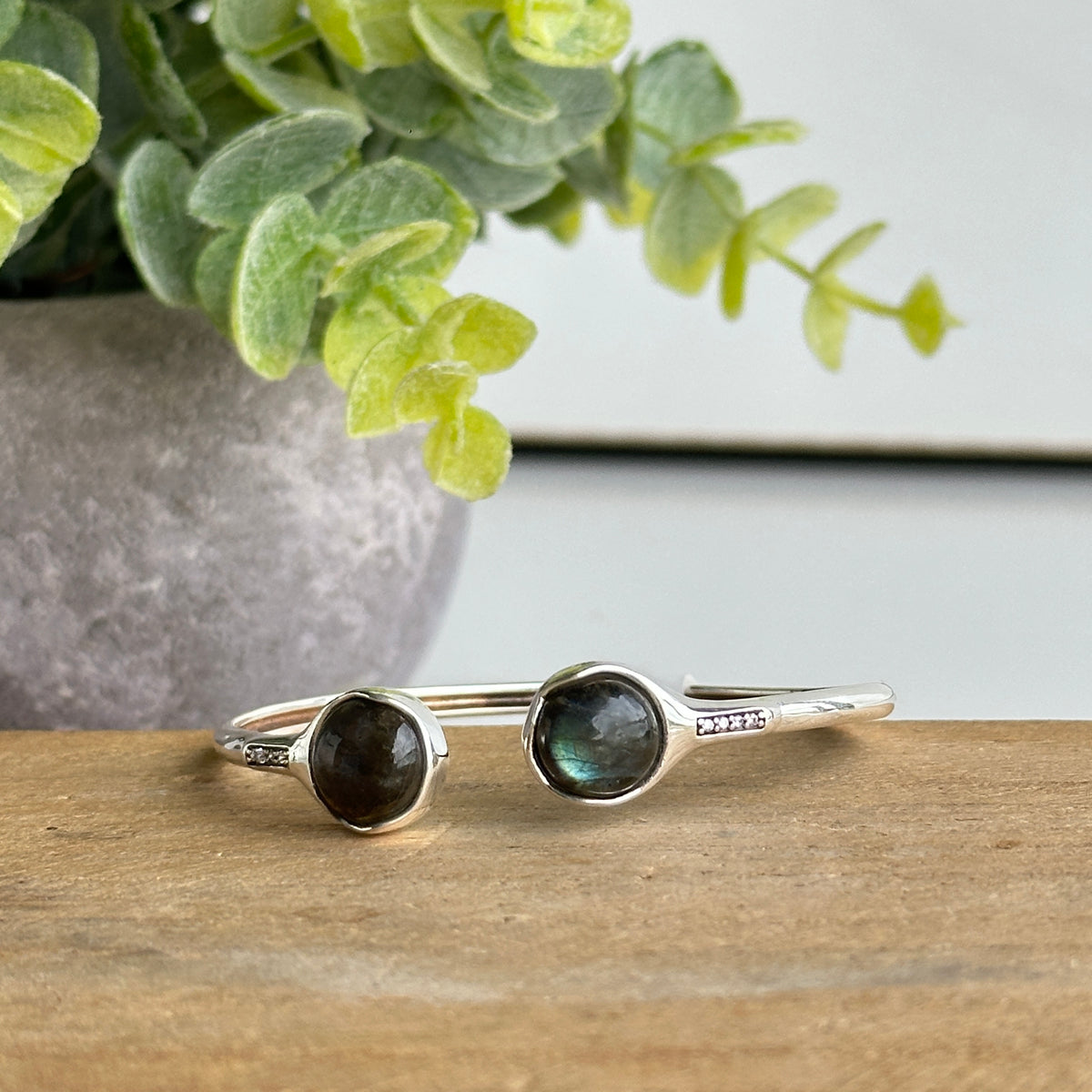 Labradorite Round Cuff Bracelet