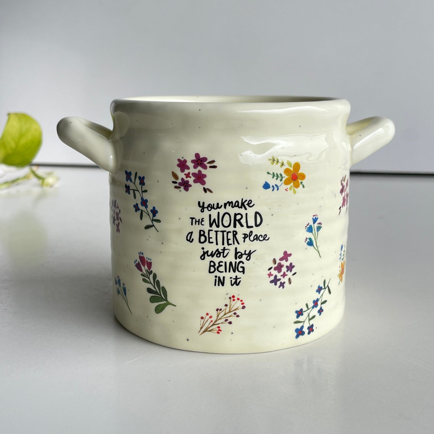 You Make The World Pot PLNT000044