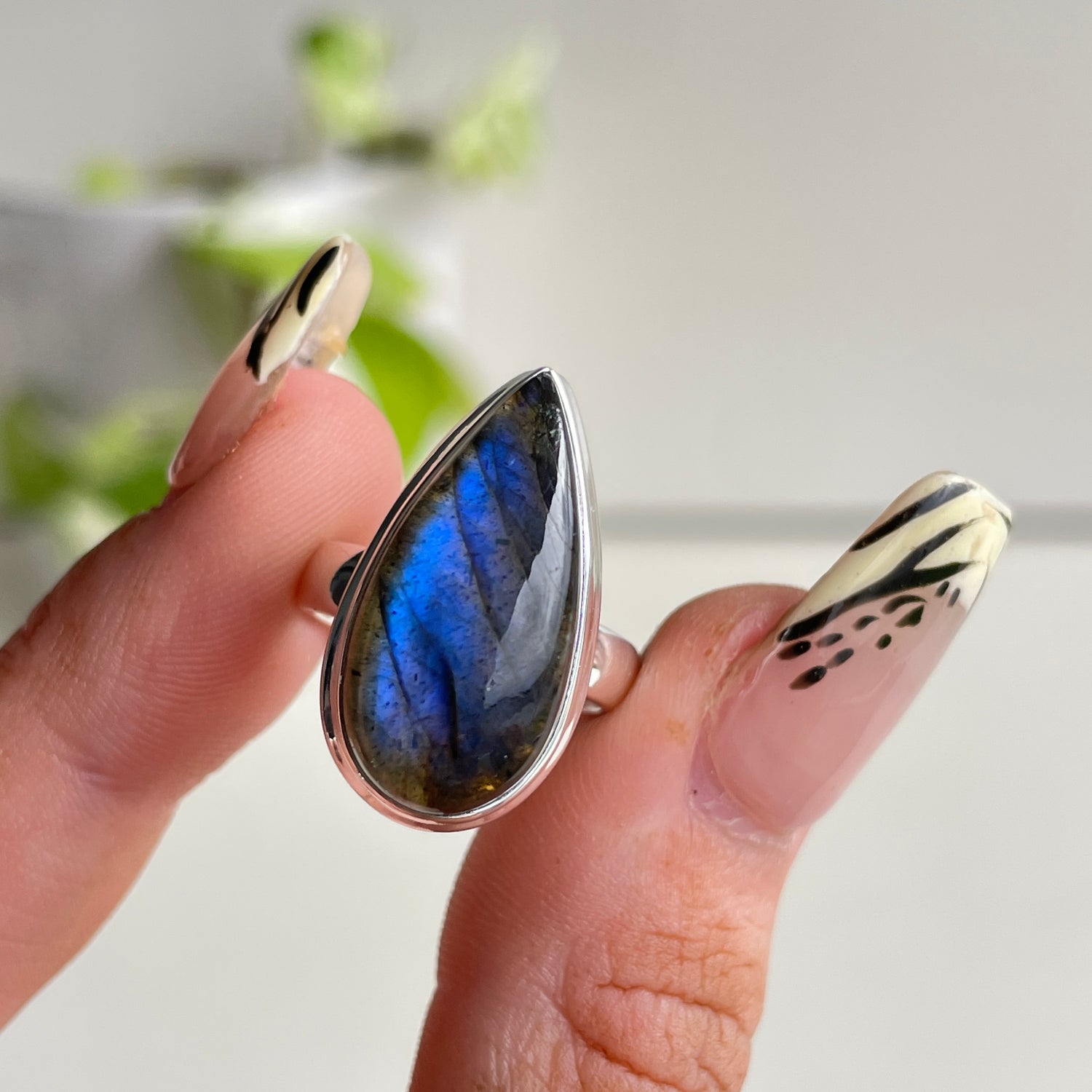 Labradorite Teardrop Ring Sz5