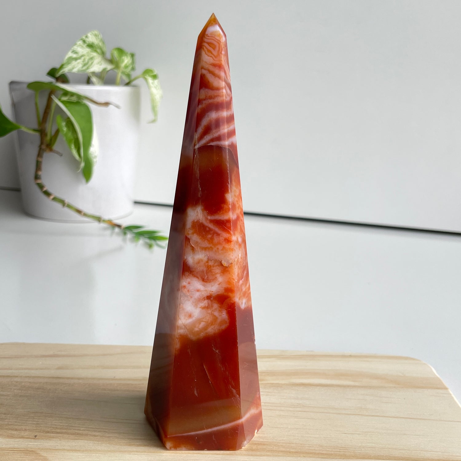 Carnelian Point 17cm