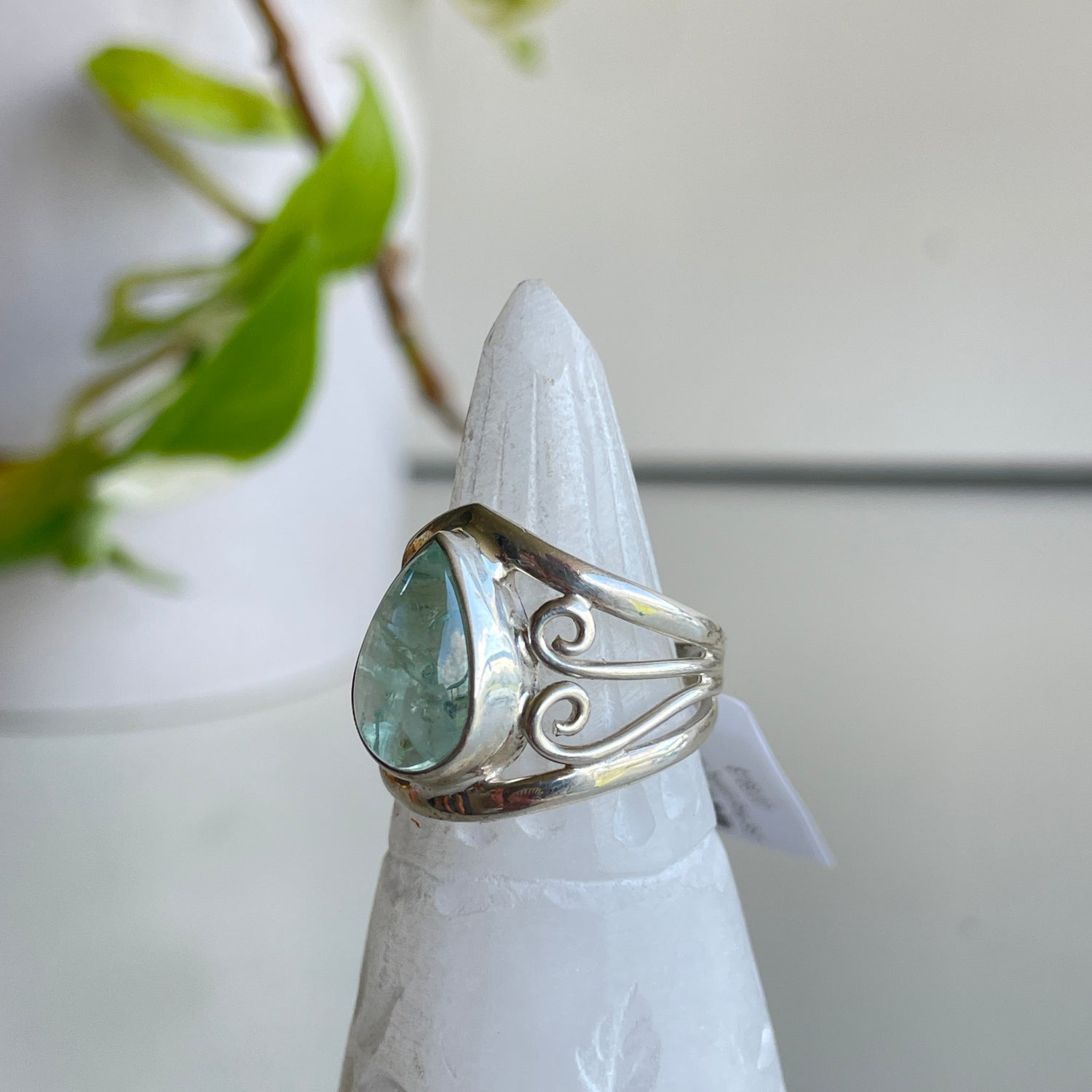 Aquamarine Teardrop Ring Sz7