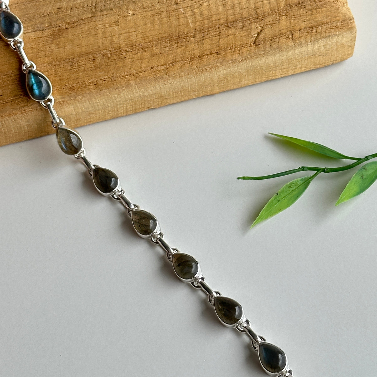 Labradorite Teardrop Bracelet
