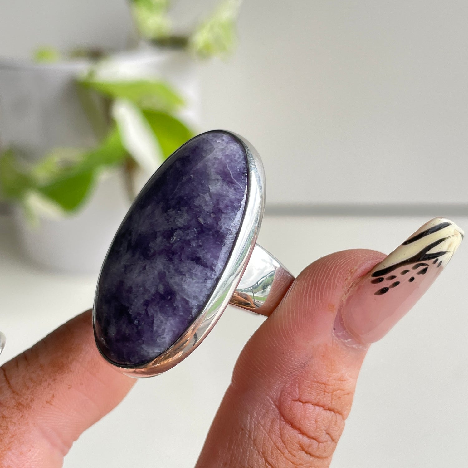 Lepidolite Oval Ring Sz9