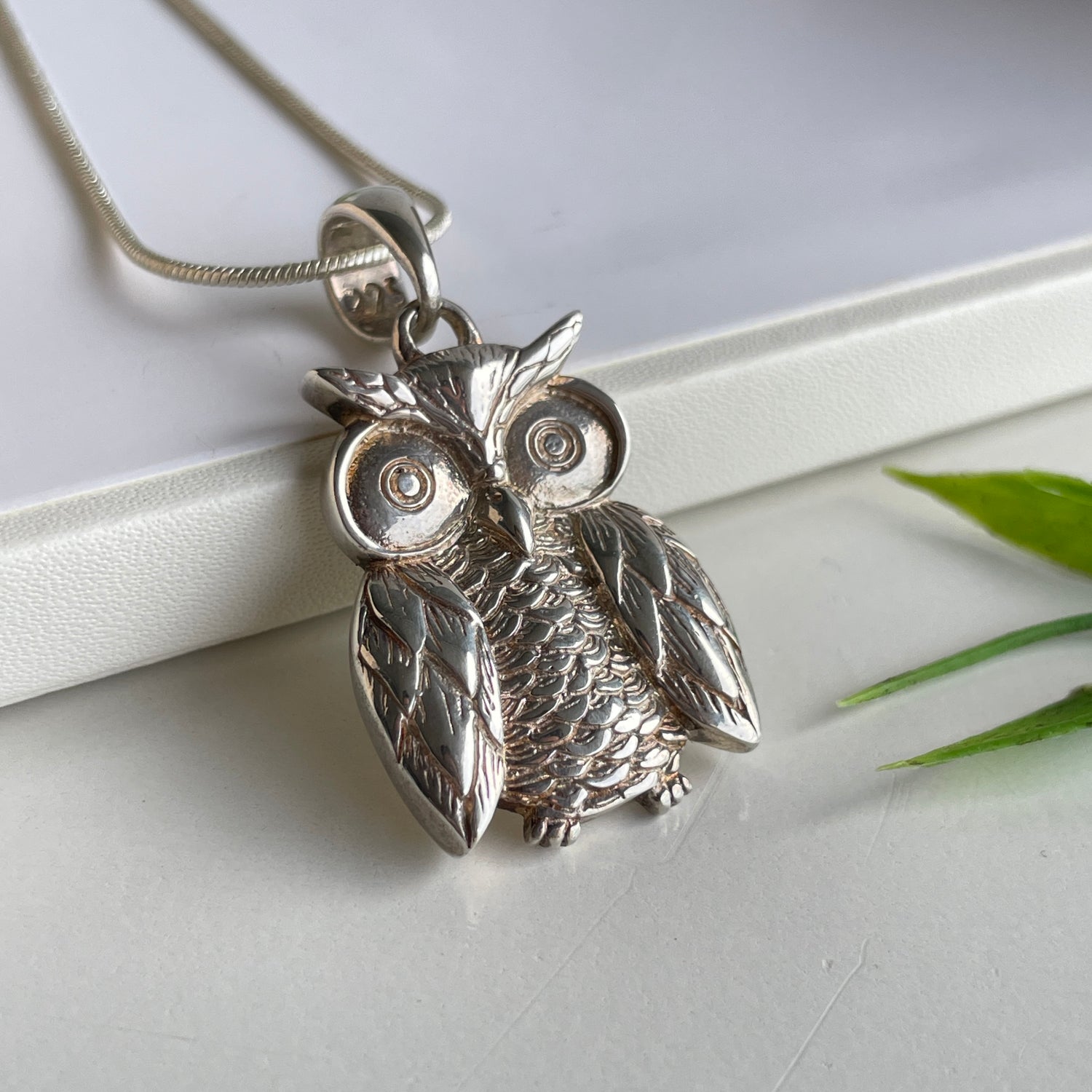 Owl Pendant 002