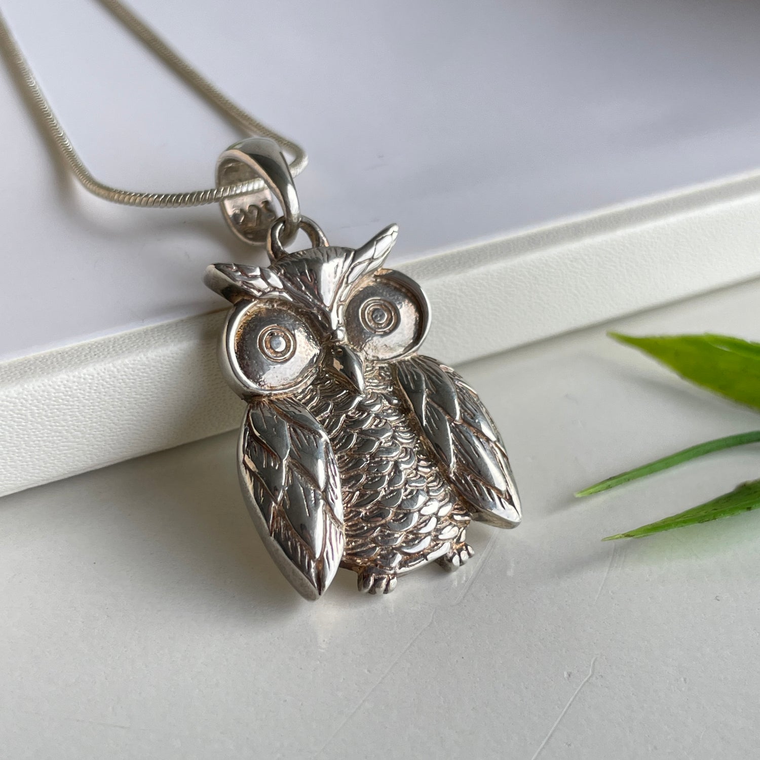 Owl Pendant 002