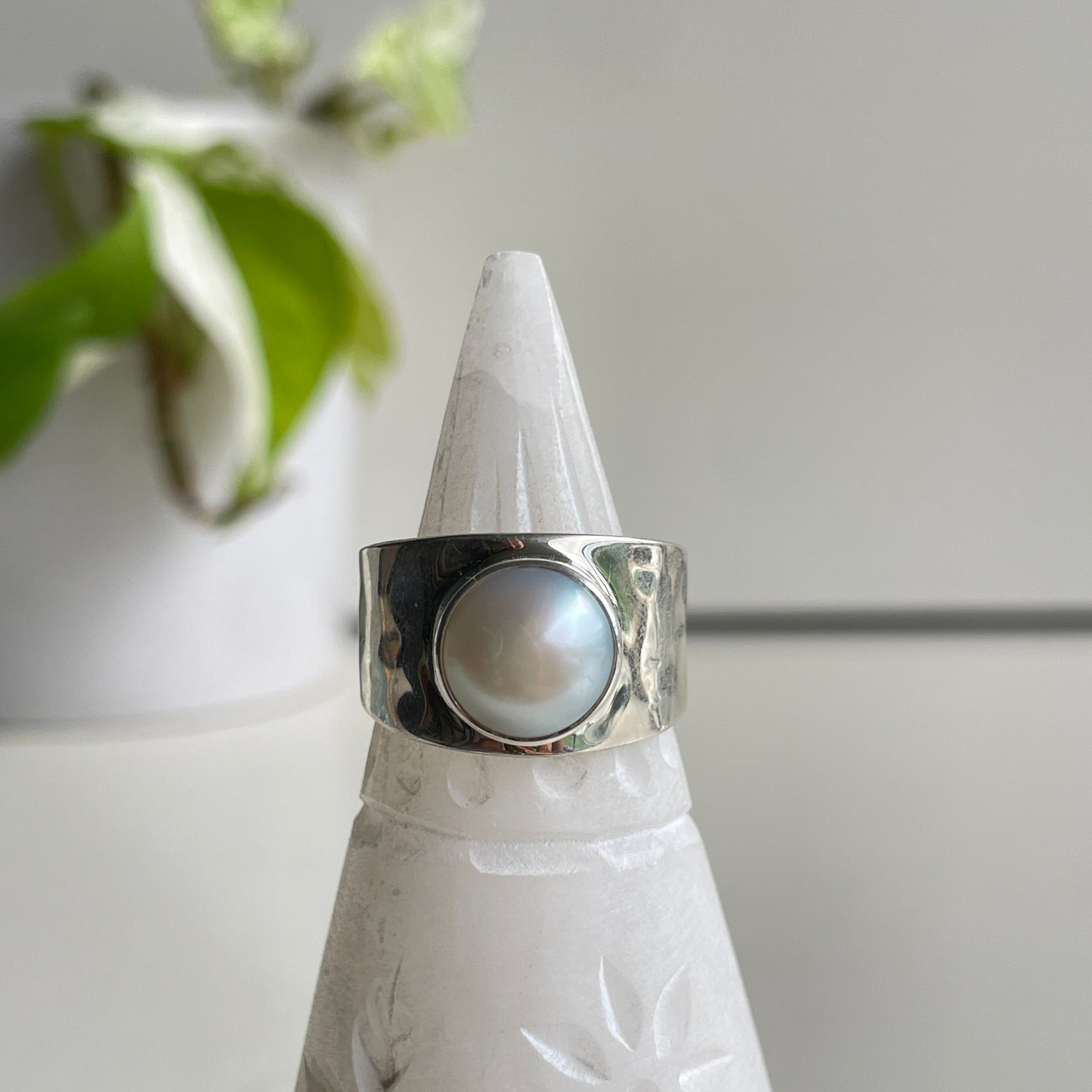Pearl Ring Sz8