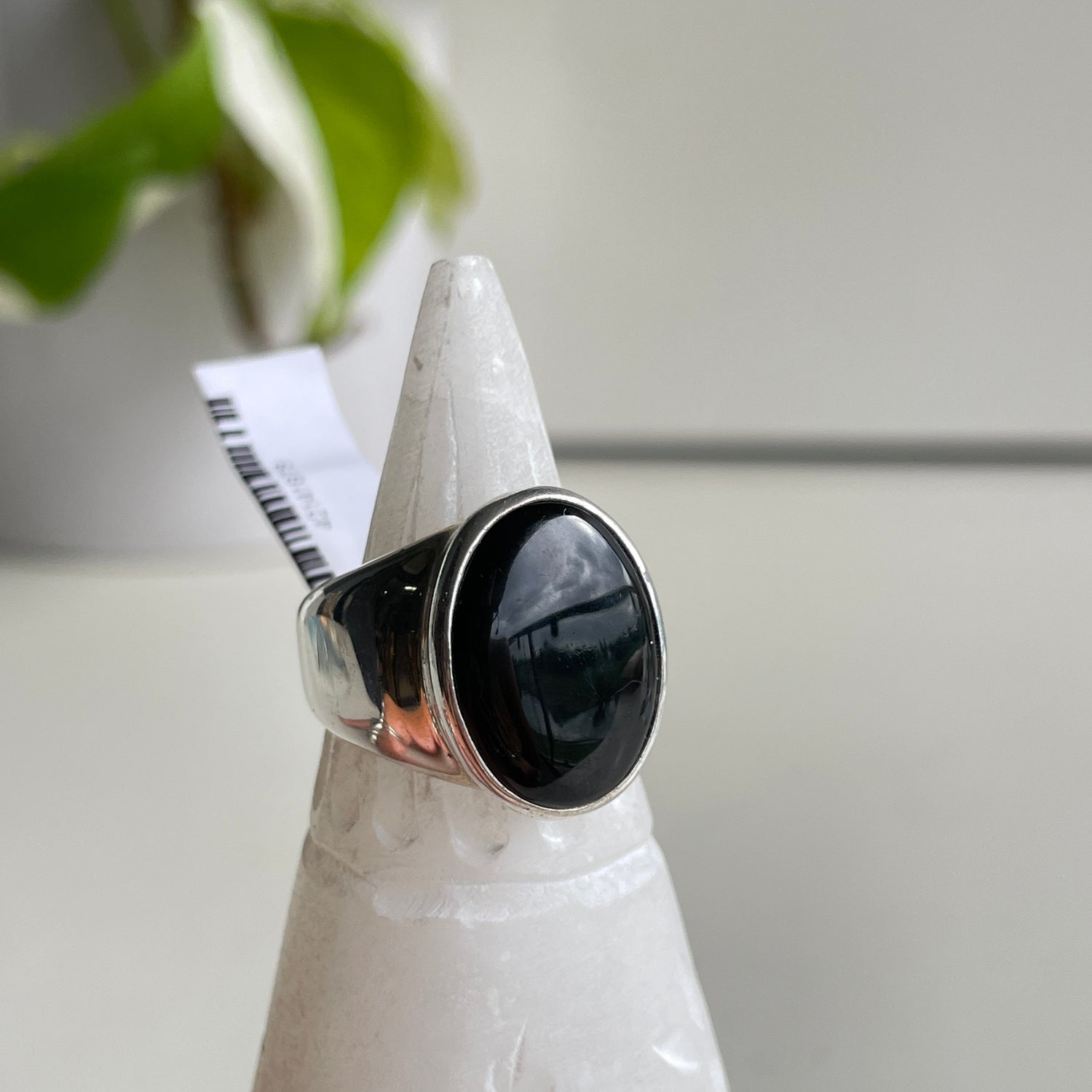 Black Tourmaline Oval Ring Sz7.5