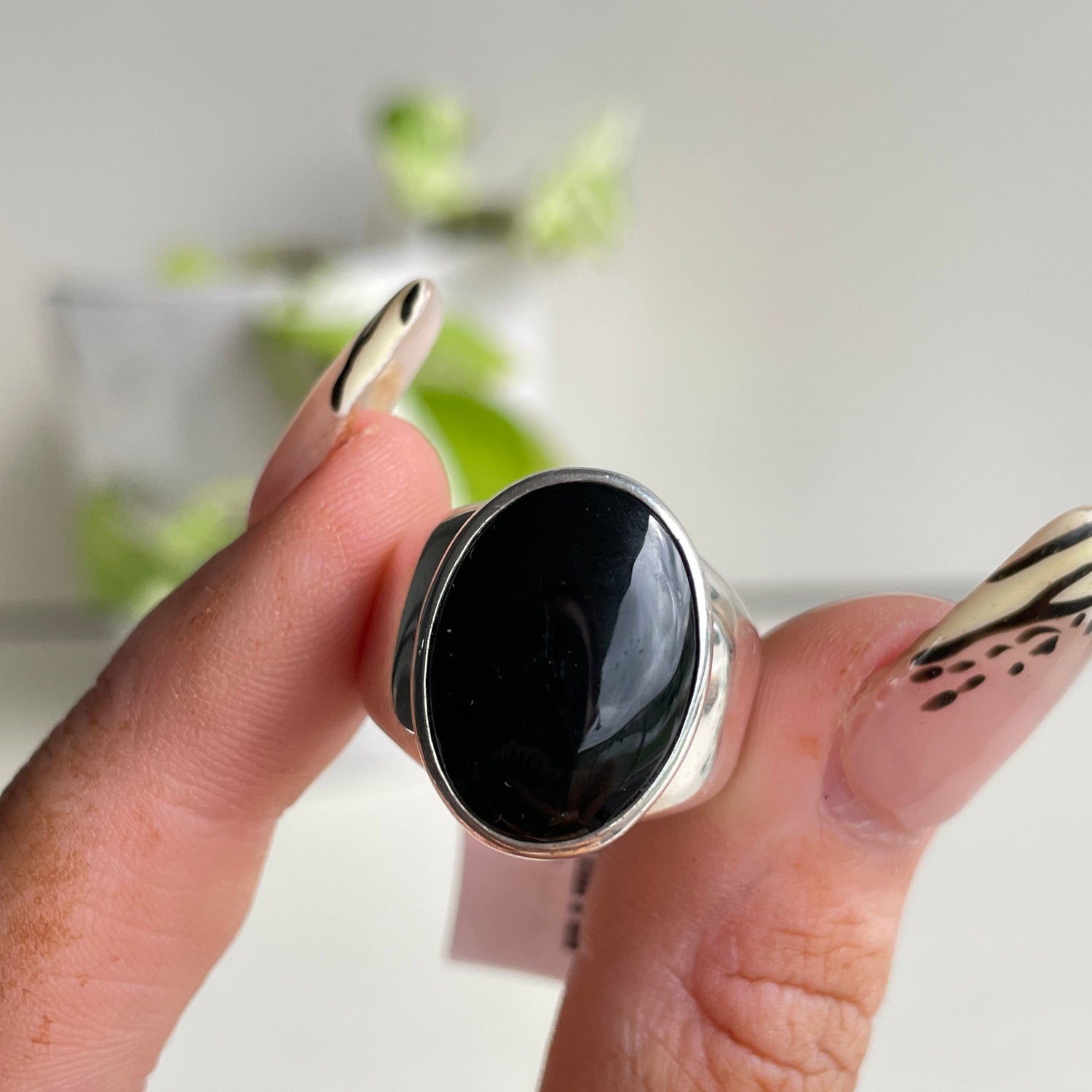 Black Tourmaline Oval Ring Sz7.5