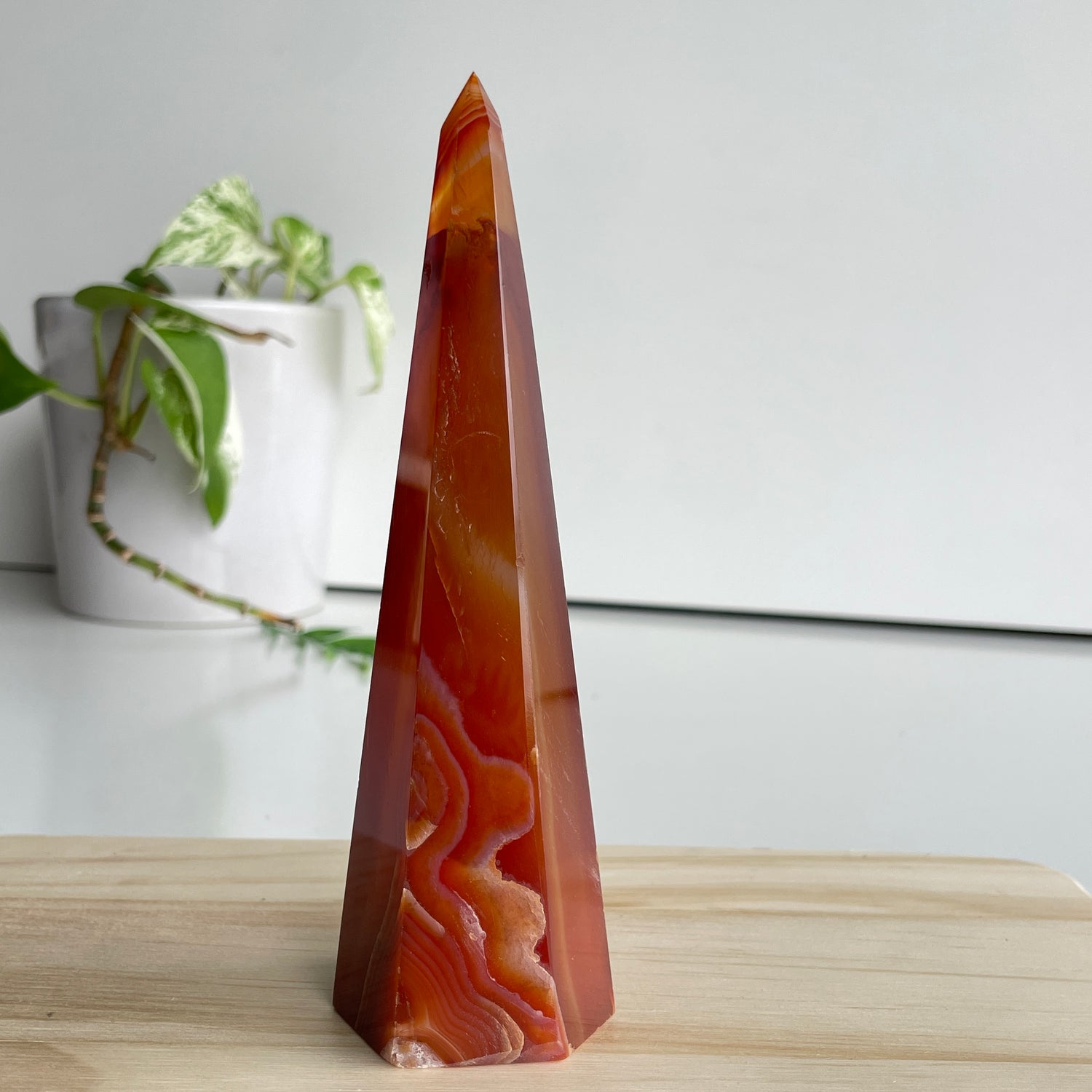 Carnelian Point 15cm