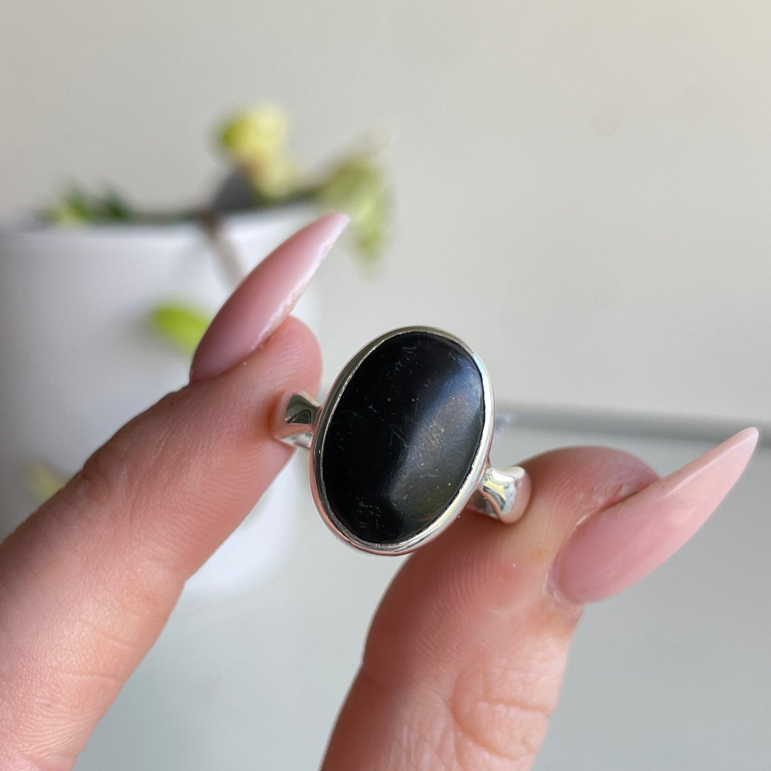 Shungite Oval Ring Sz7.5