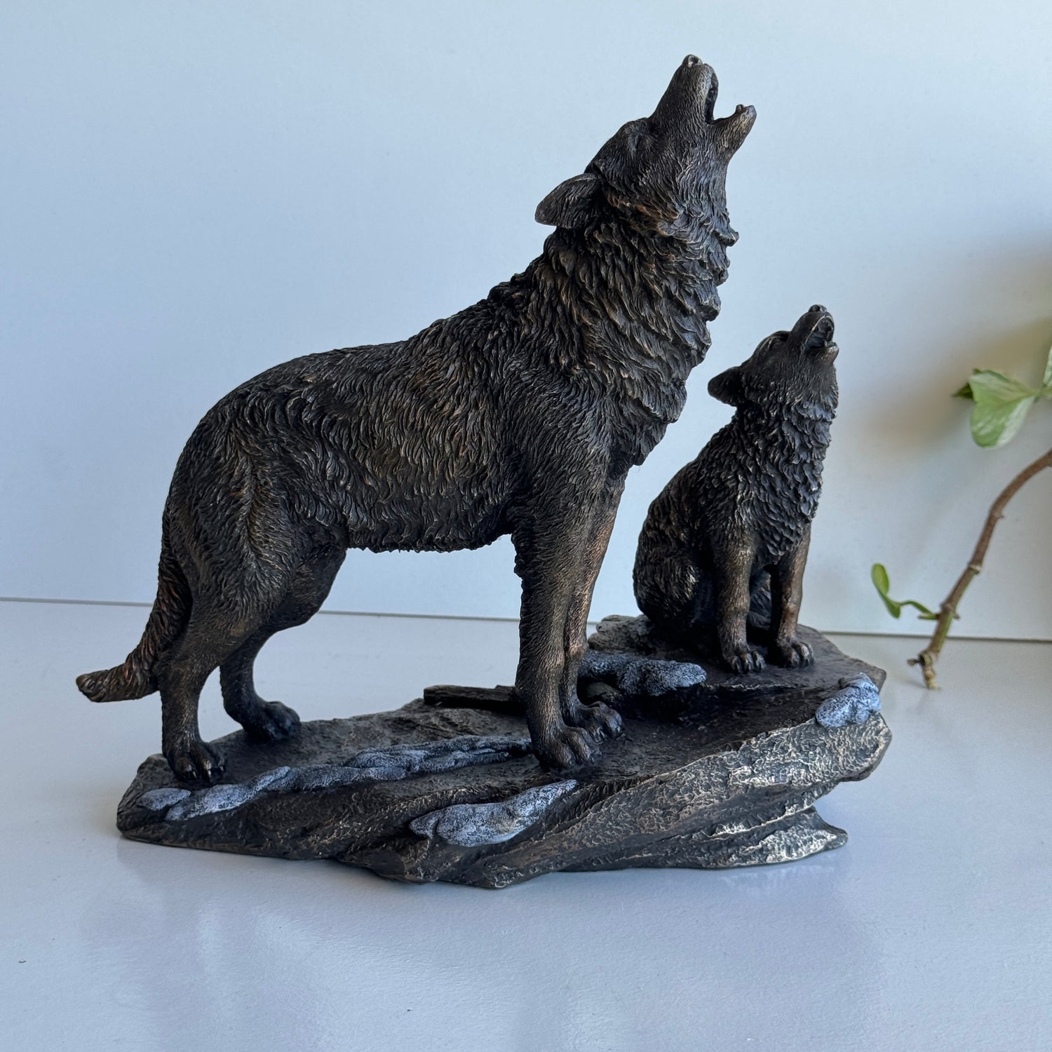 Wolf & Cub Statue AM-1802
