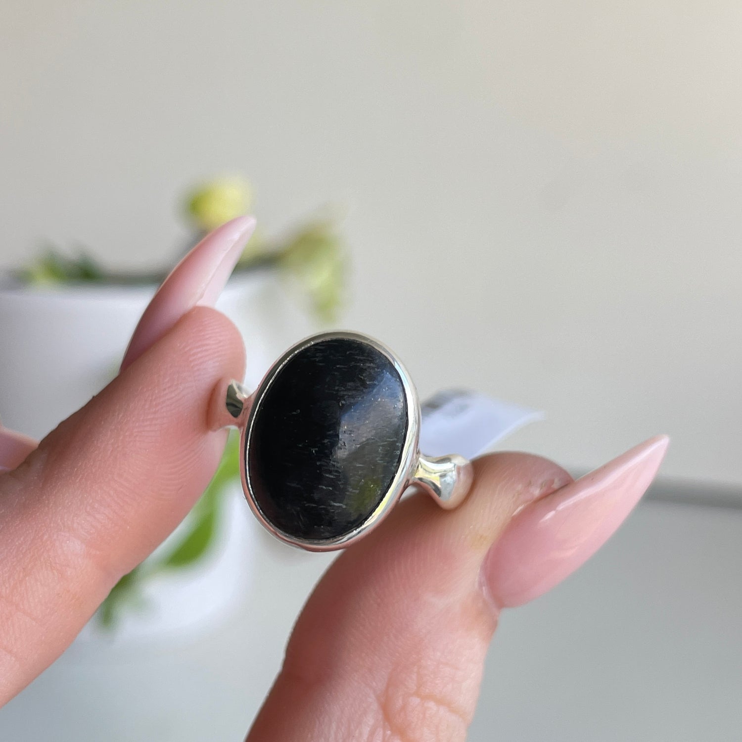 Shungite Oval Ring Sz8