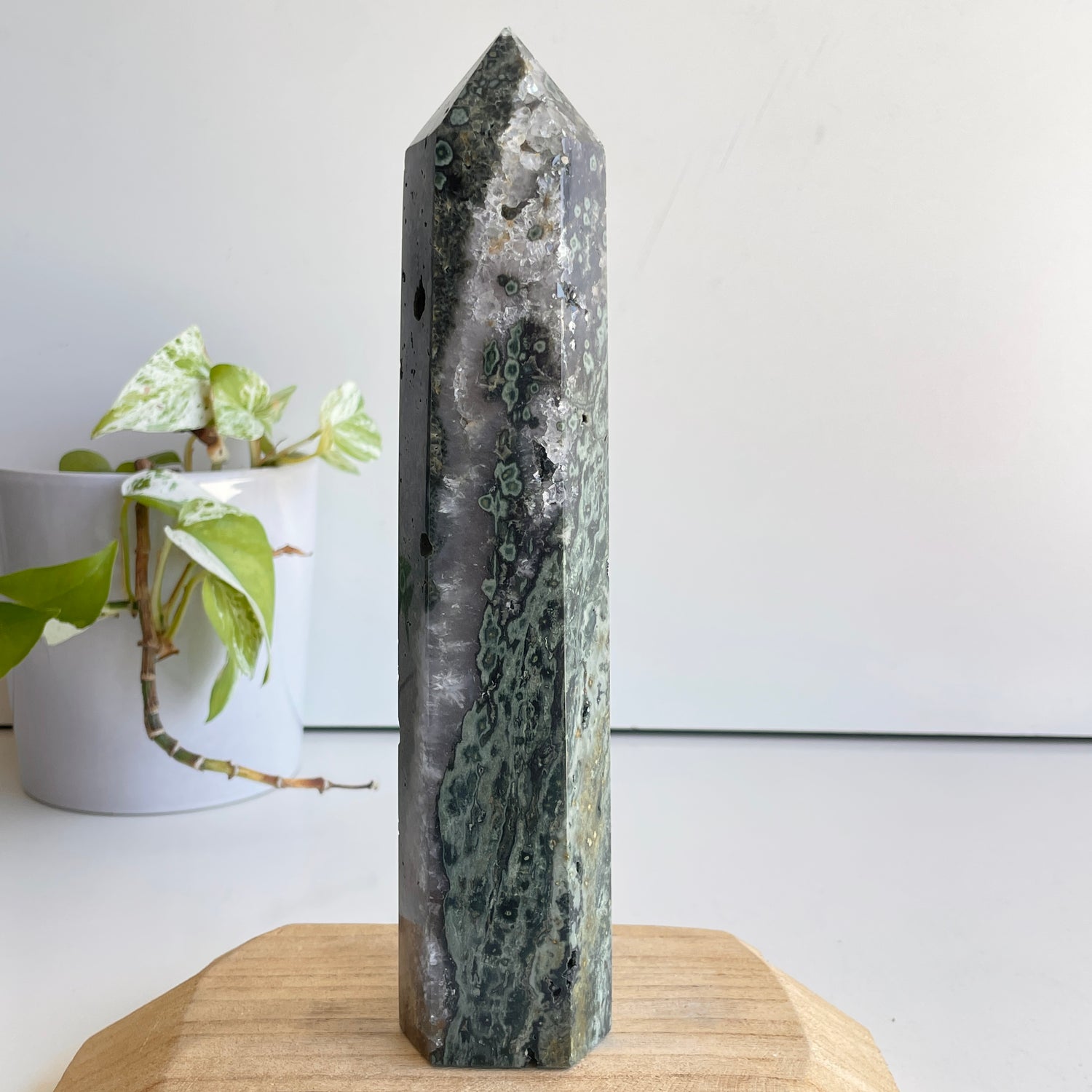 Ocean Jasper Generator 23.8cm