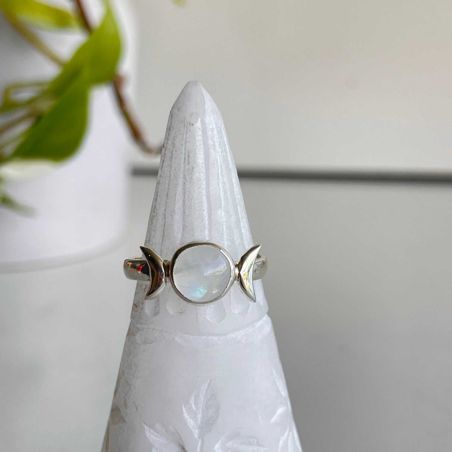 Moonstone Triple Moon Ring Sz9