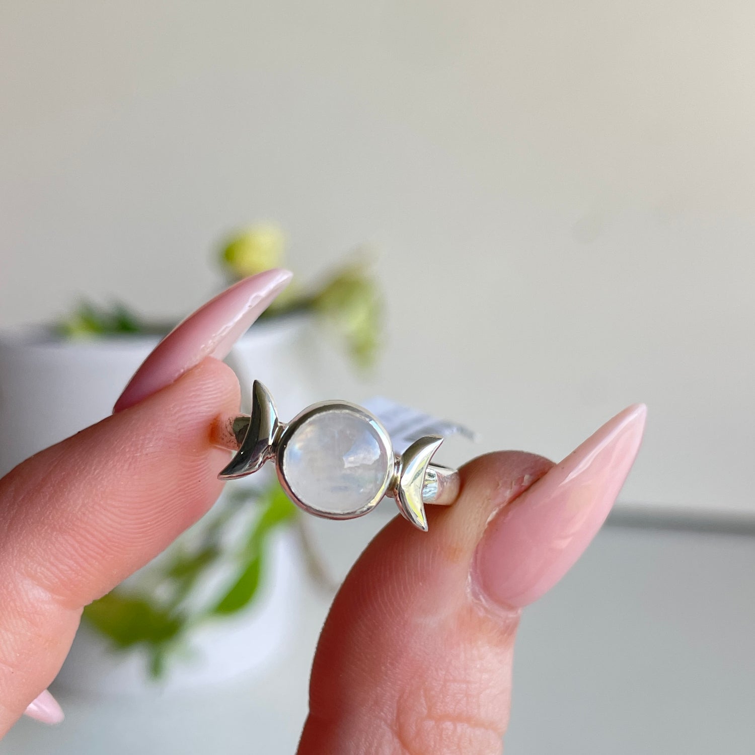 Moonstone Triple Moon Ring Sz9