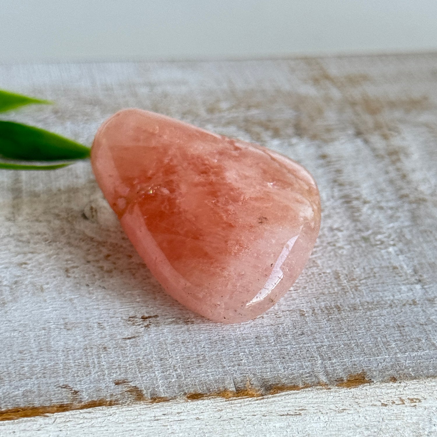 Morganite Lge Tumbled 001