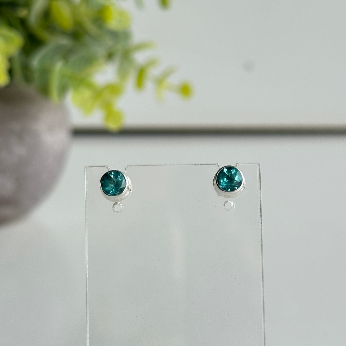 Neon Apatite Round Stud Earrings