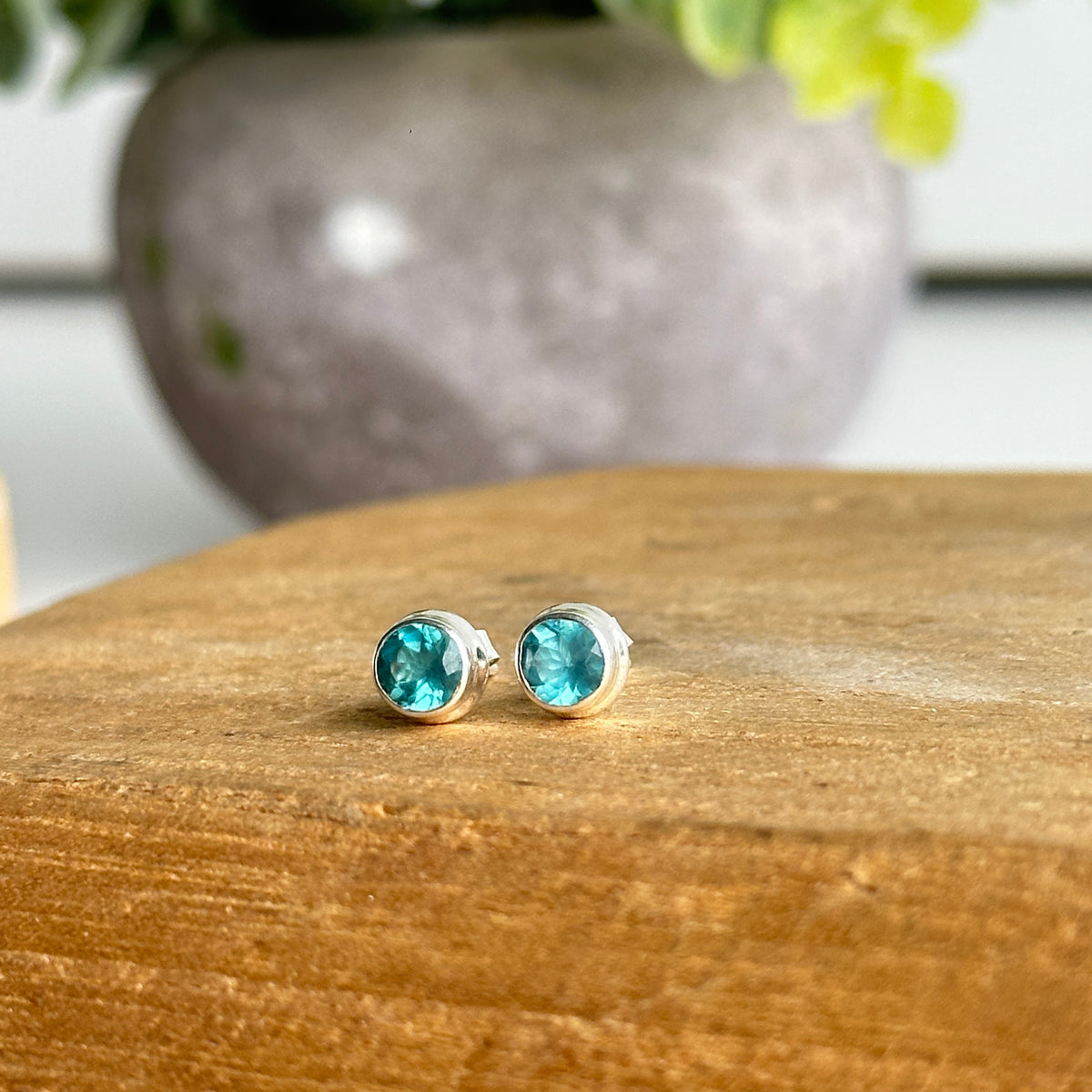 Neon Apatite Round Stud Earrings