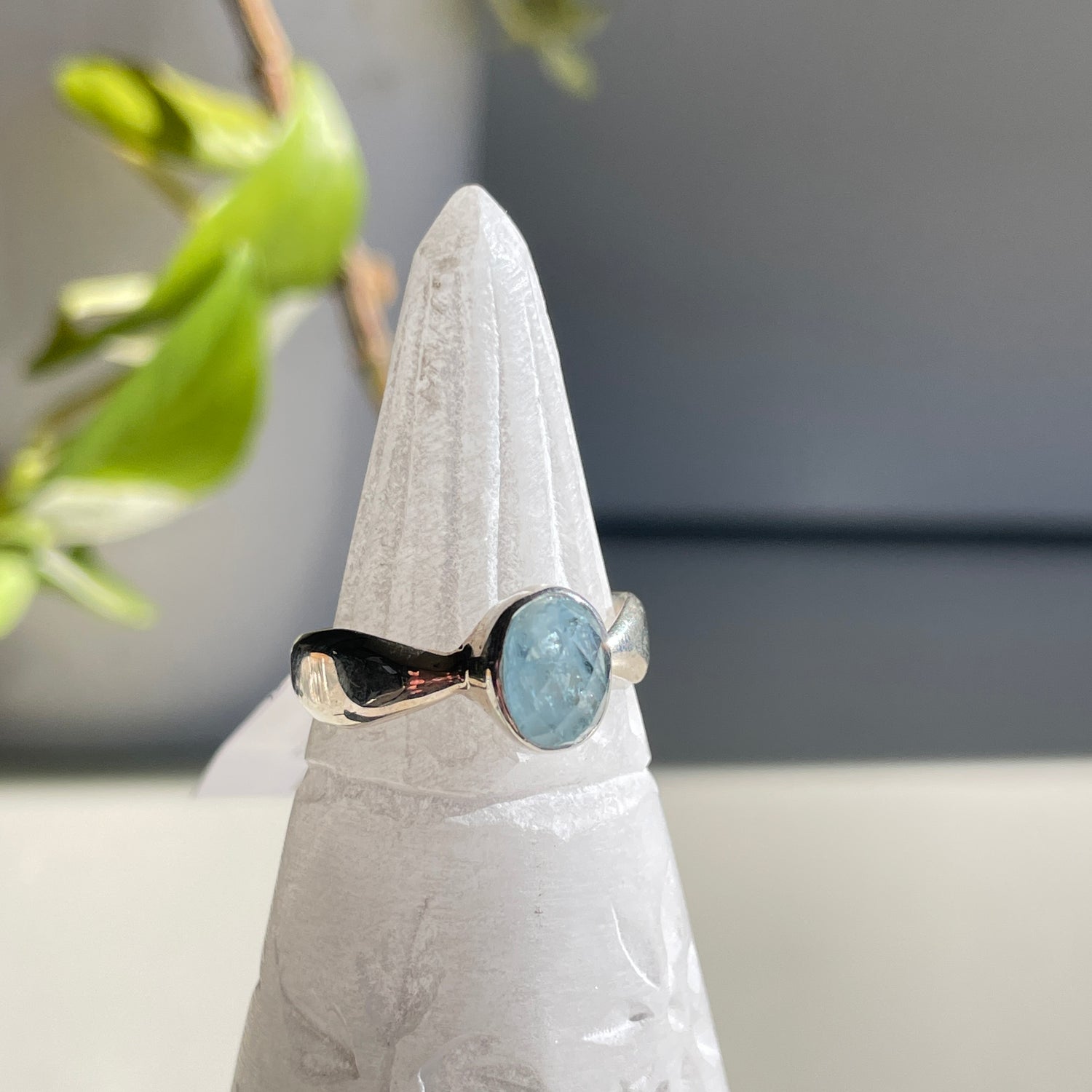 Aquamarine Oval Ring Sz8.5