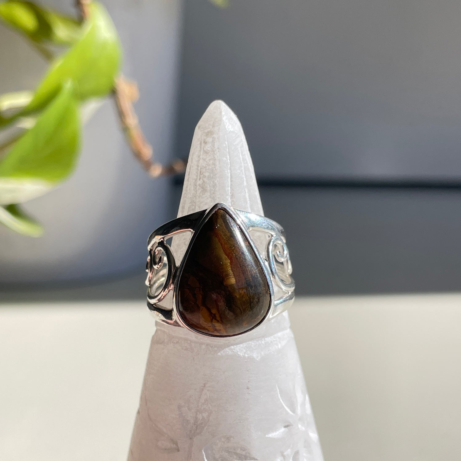 Tigers Eye Teardrop Ring Sz8